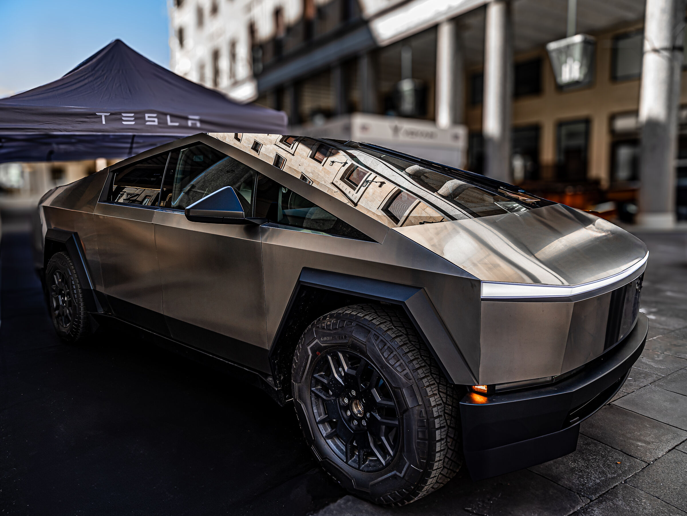 Tesla Cybertruck...
