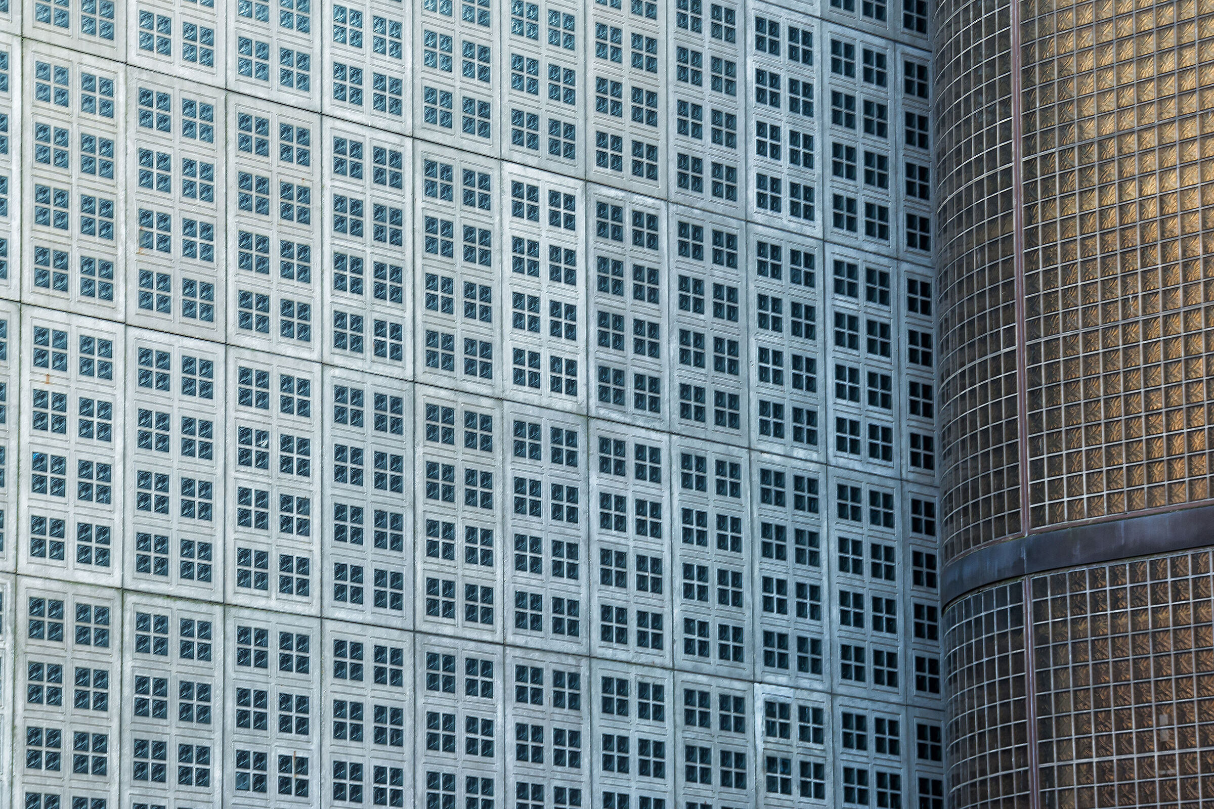 The geometries of Amsterdam