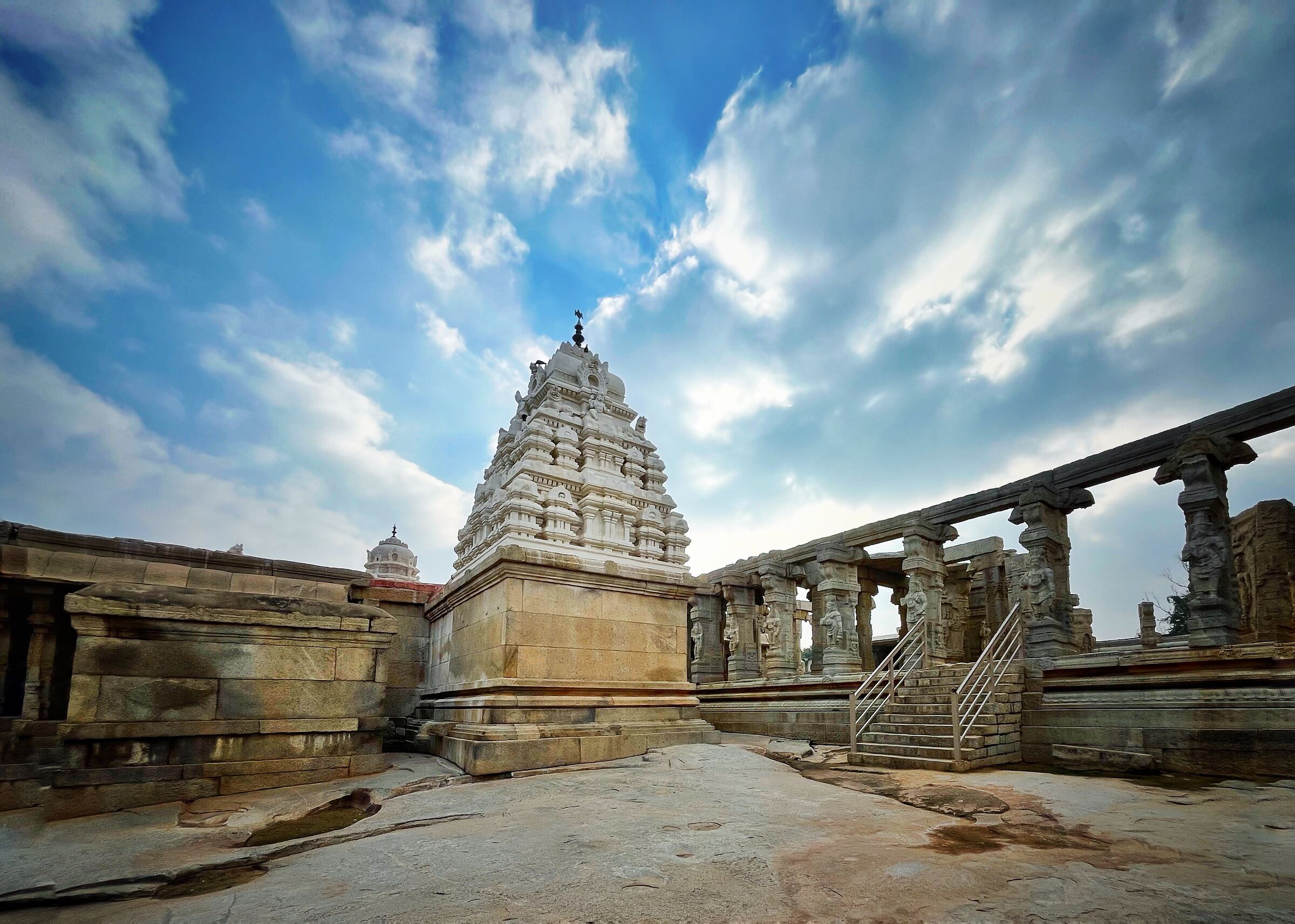 Tempio di Lepakshi, India