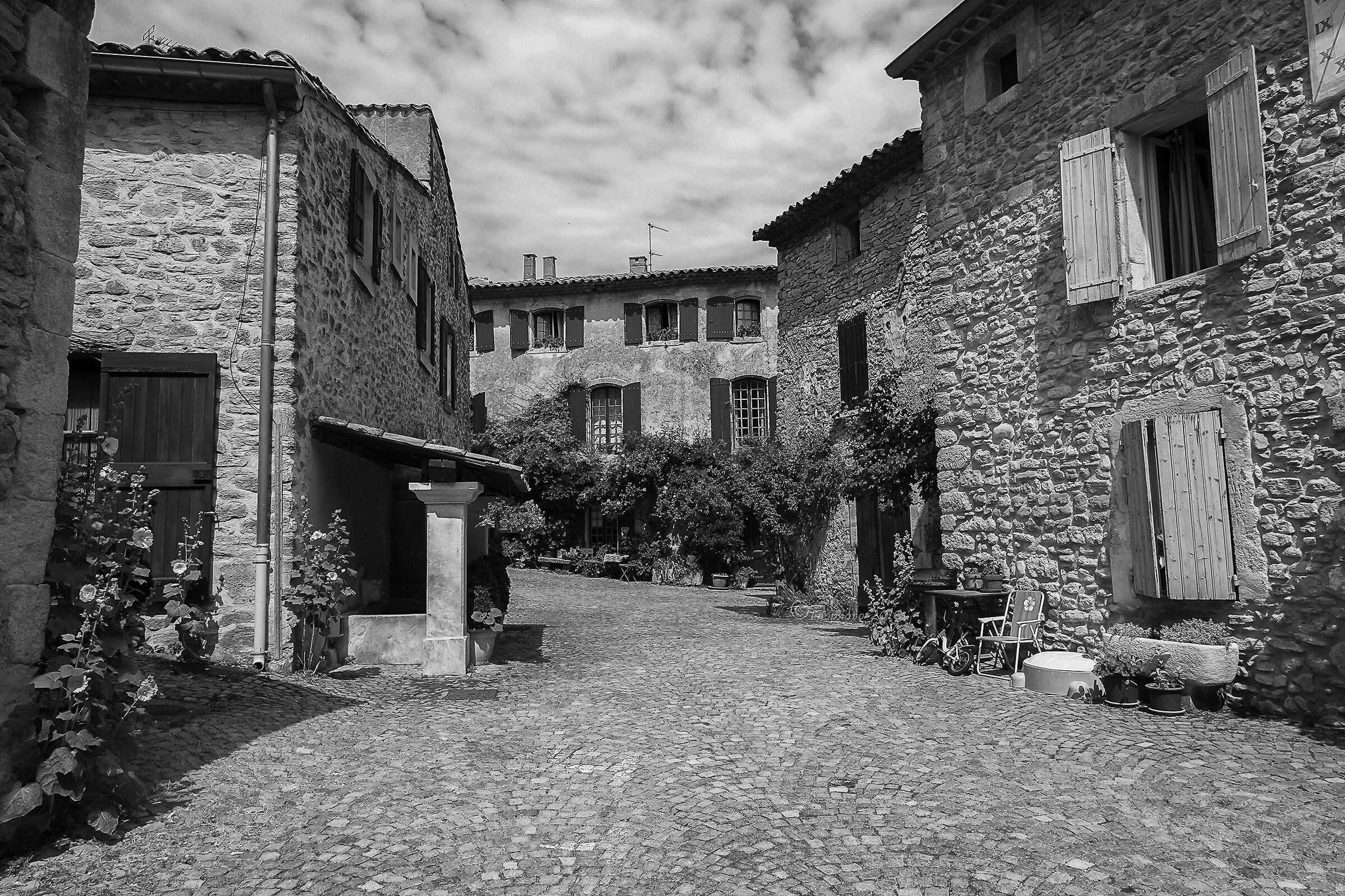 Un altro scorcio di Auribeau paesino della Provenza