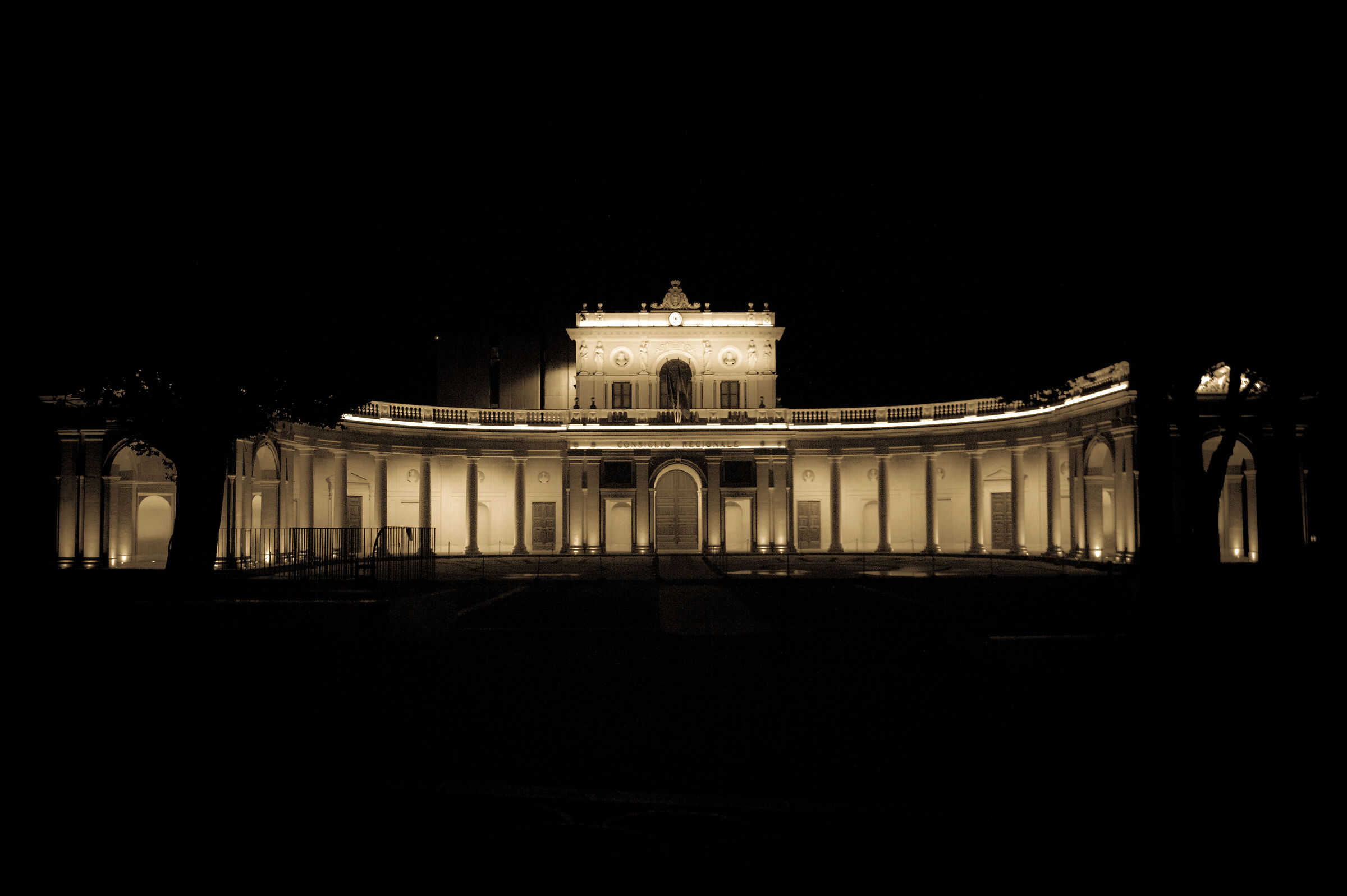 The Hemicycle Building