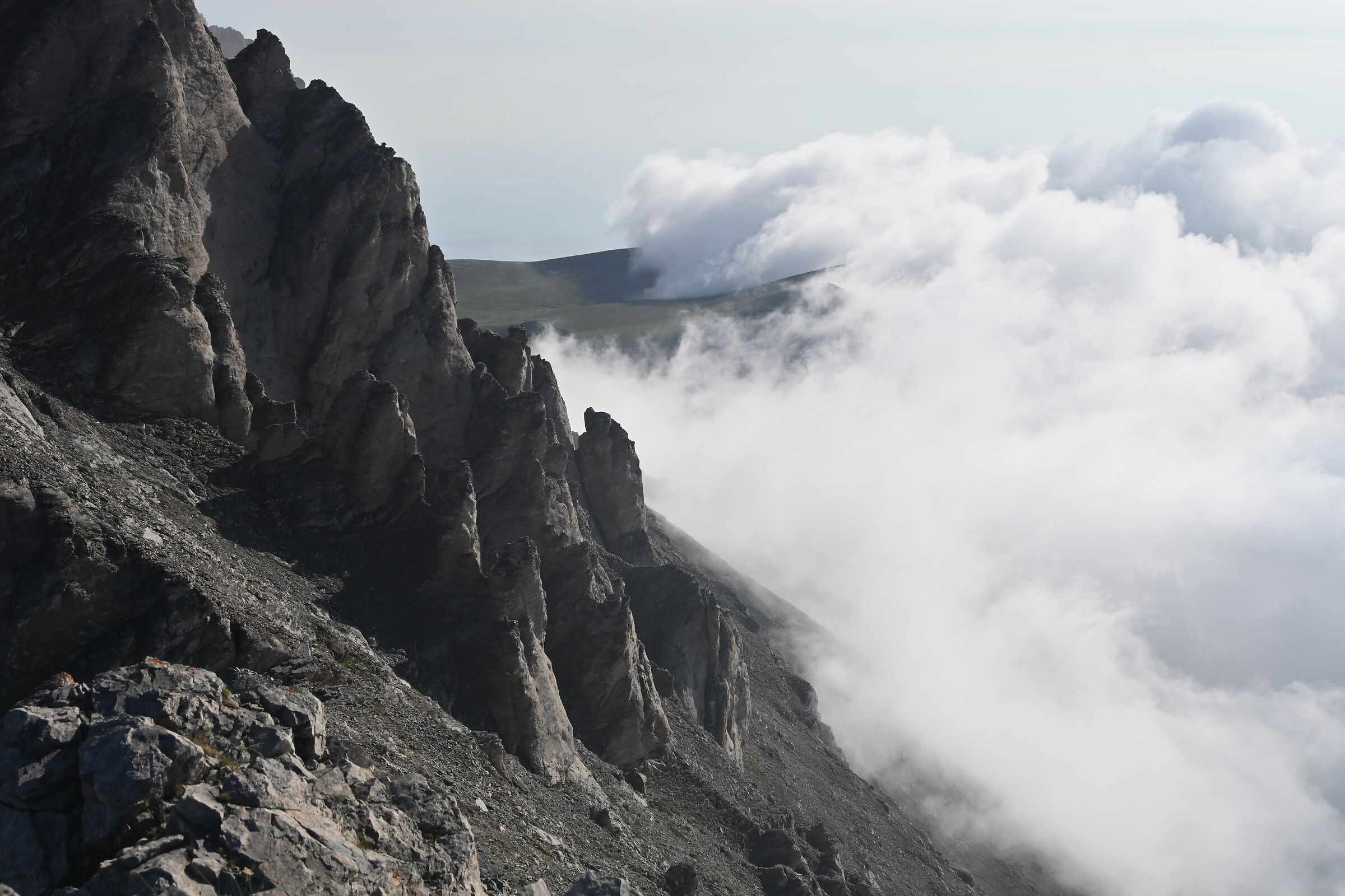 Between rock and clouds