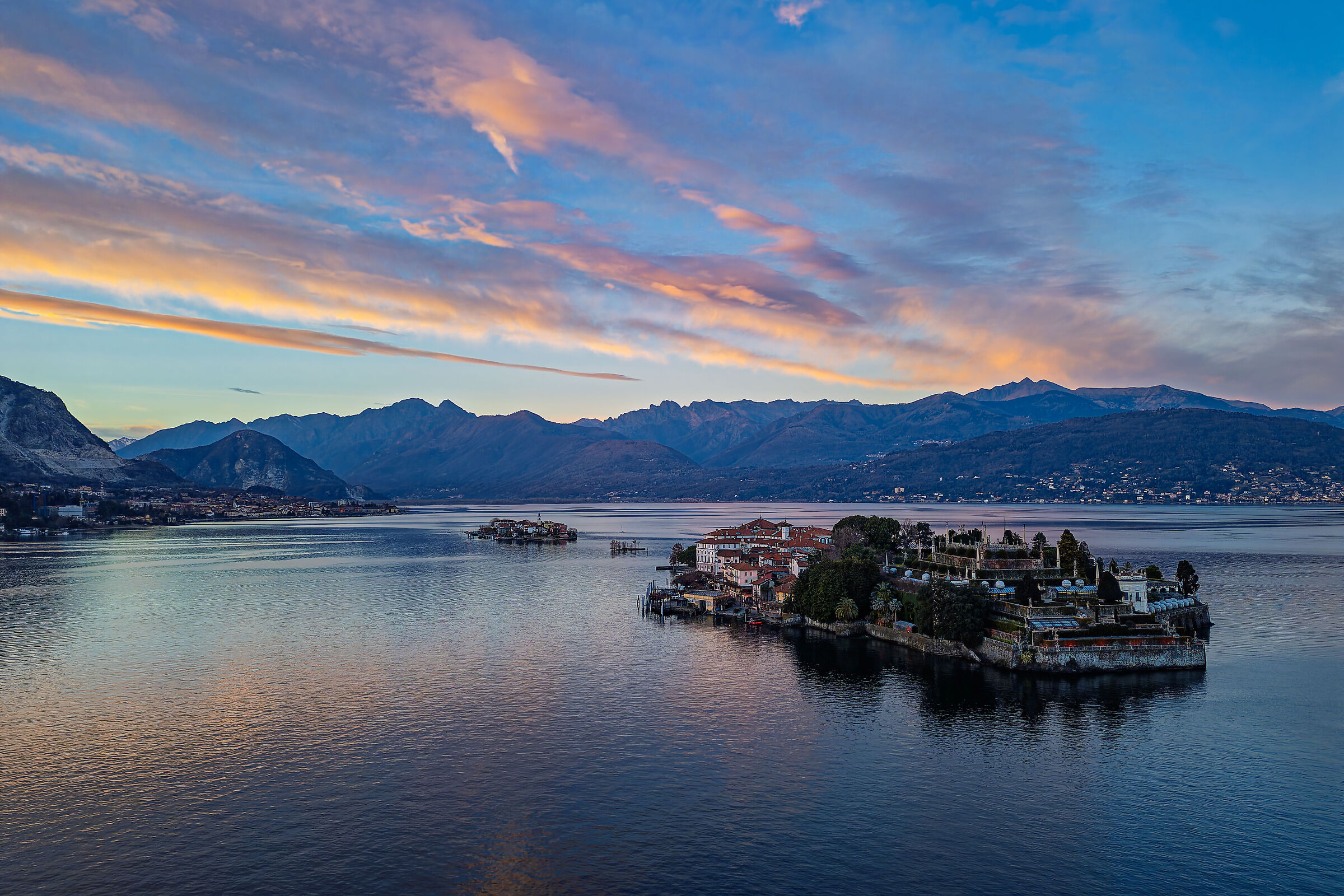 The last light on the islands on the winter solstice