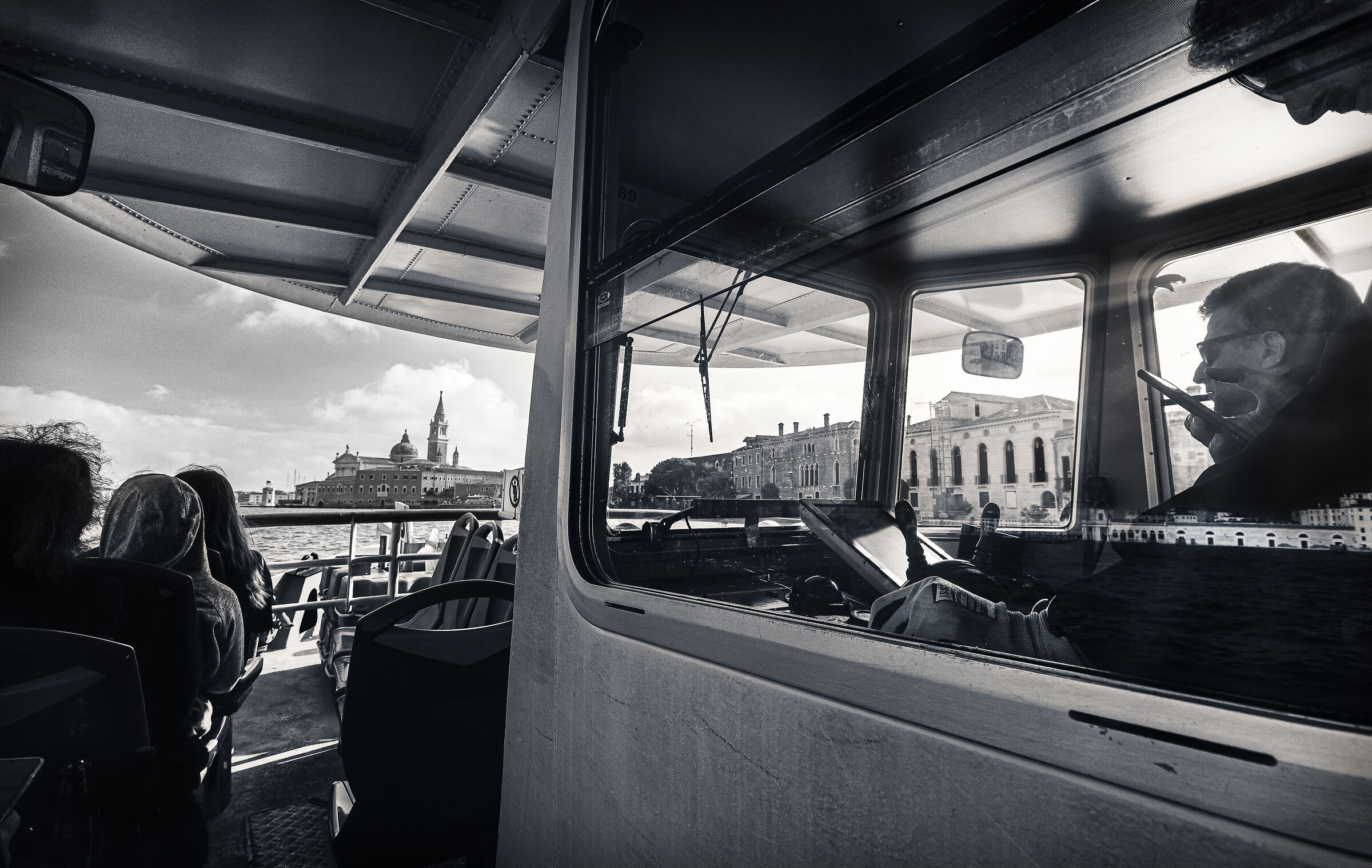 Ein Trip mit dem Vaporetto durch Venedig