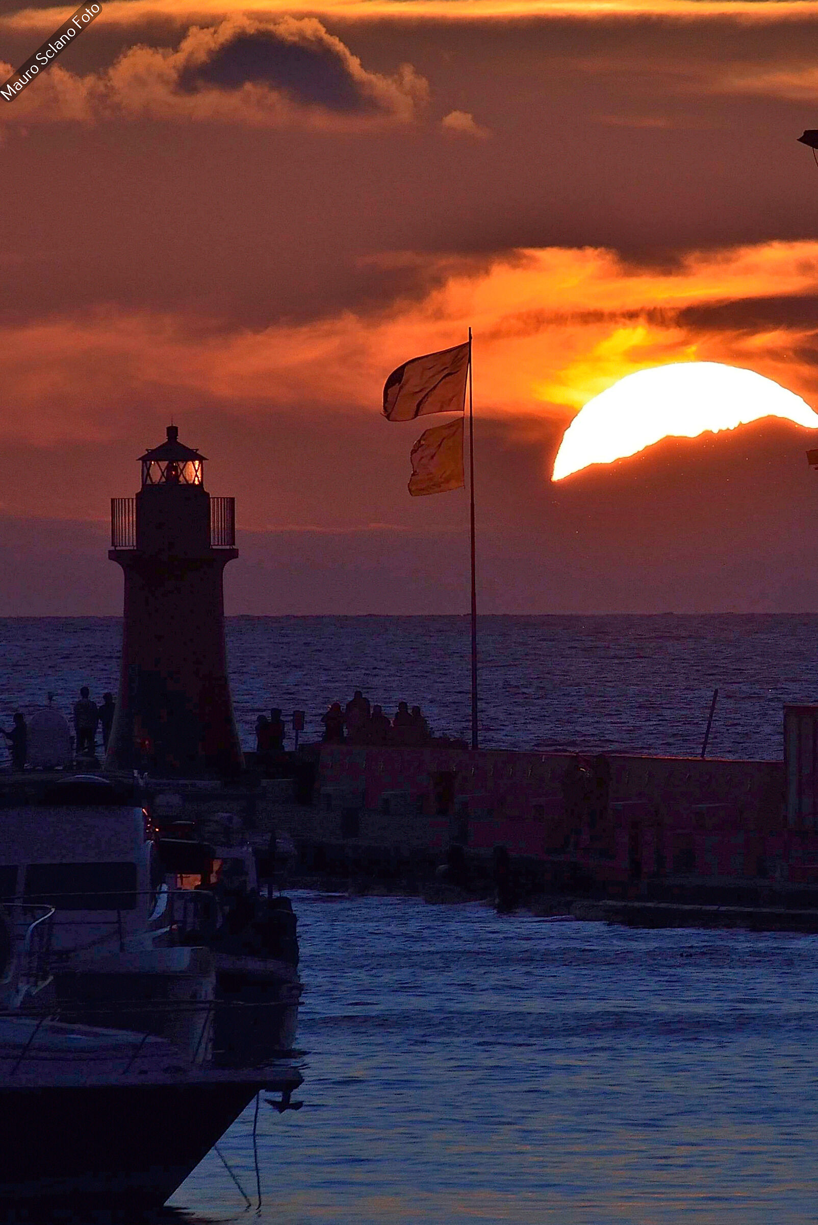 To gaze at the sunset