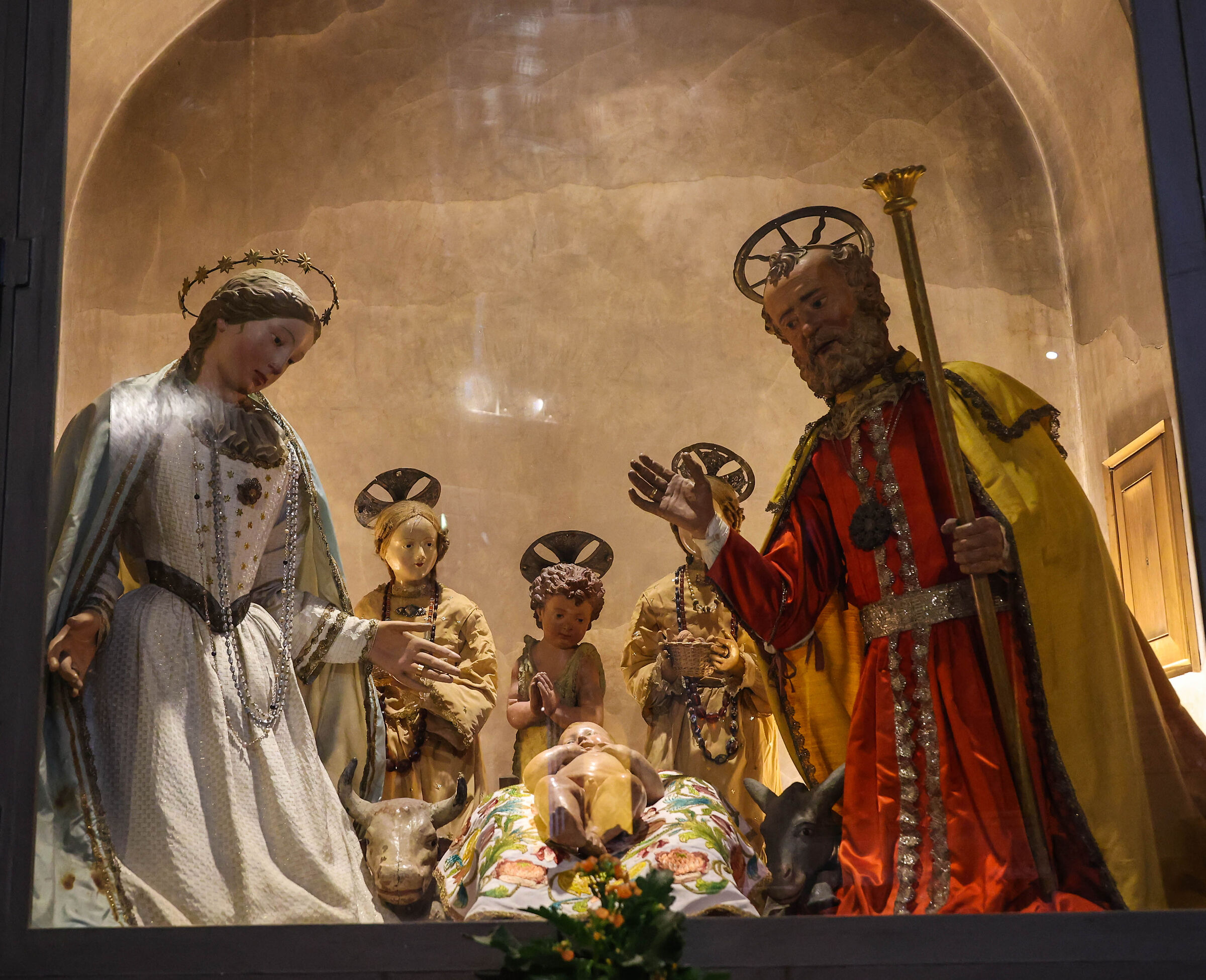 Il Santo Natale Dovrebbe Migliorare Tutte le Persone