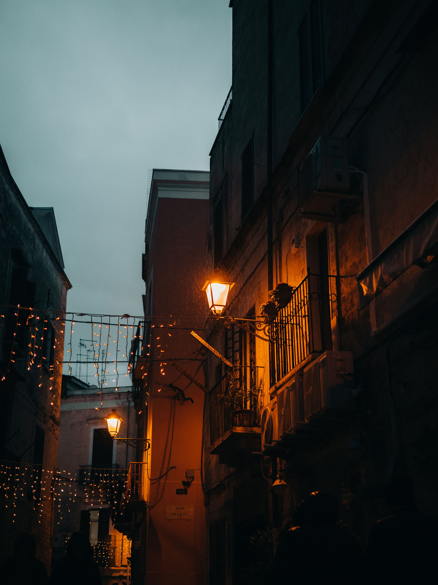 scorcio di bari vecchia-1