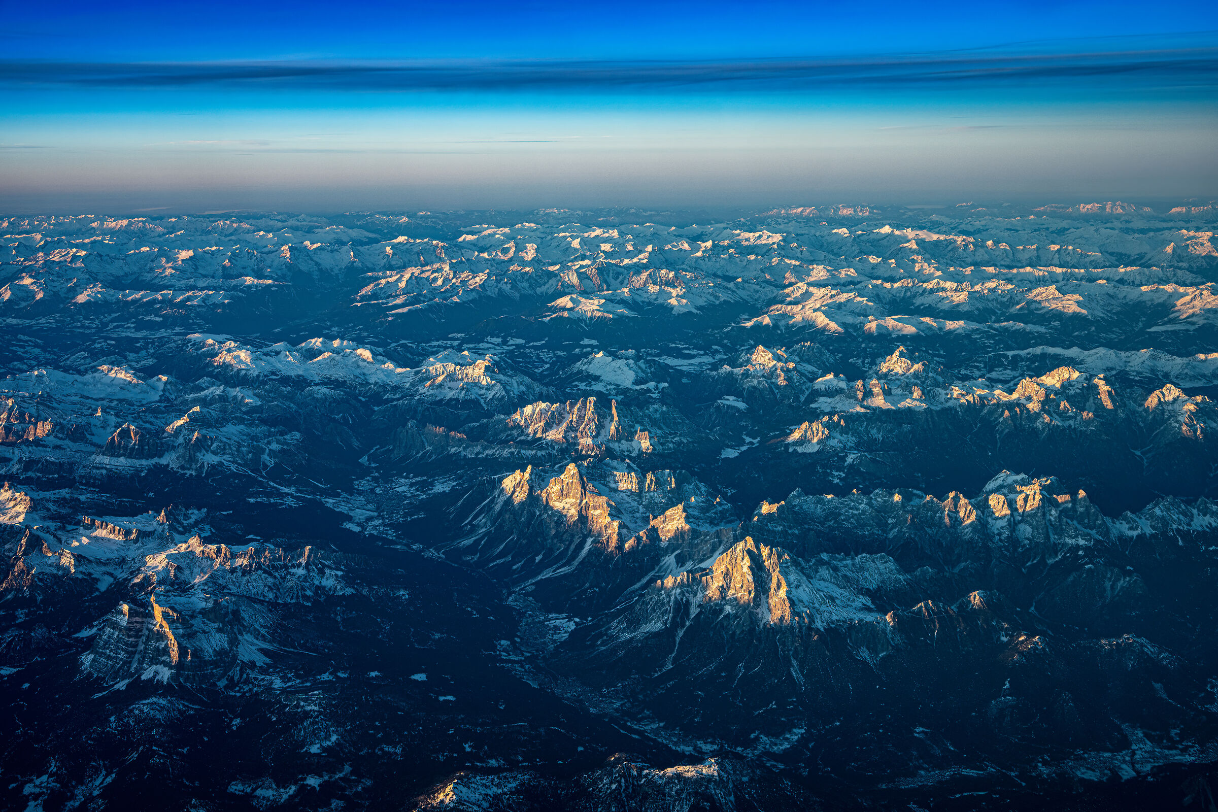 Dolomites seen from the South, Cortina, Pelmo, Tre Cime and ...
