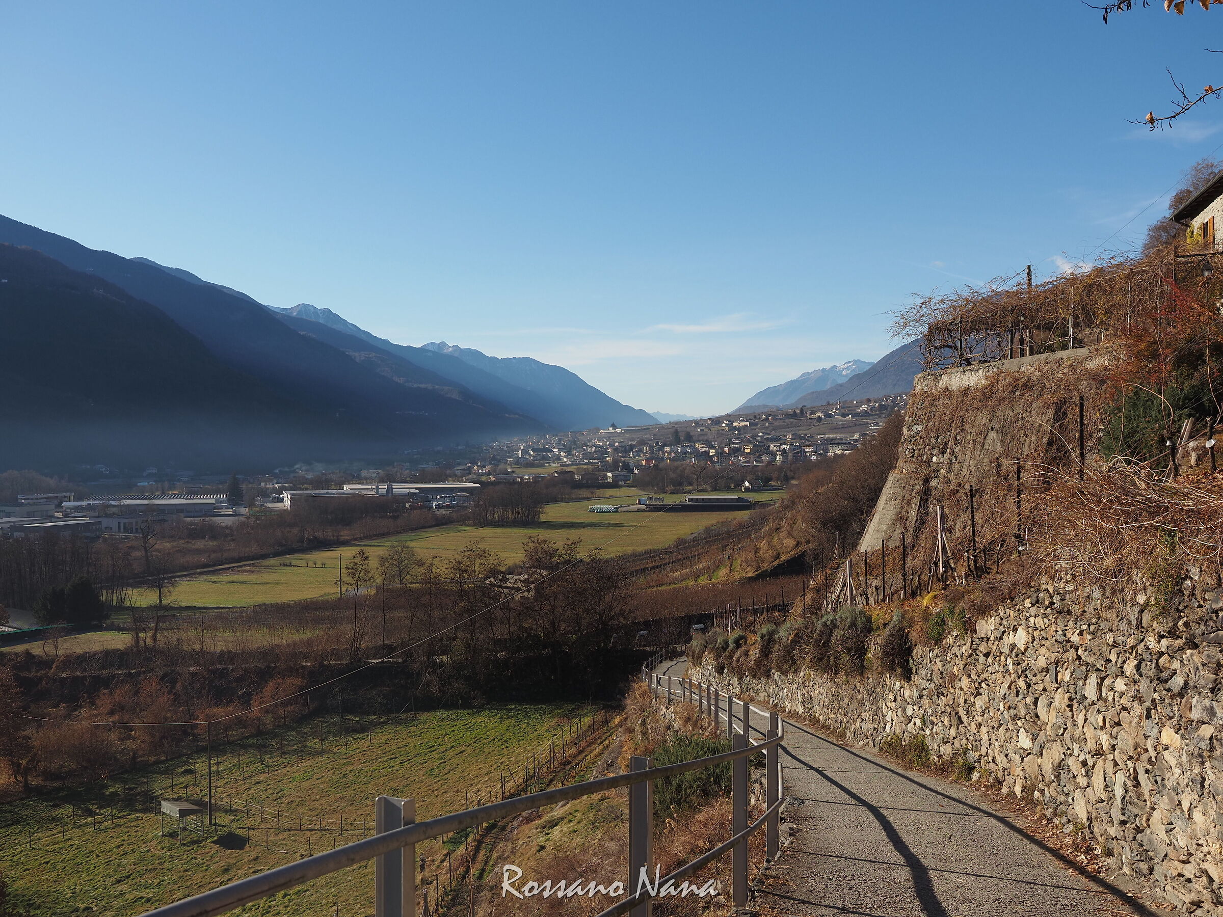 Una soleggiata giornata d'autunno in Valtellina