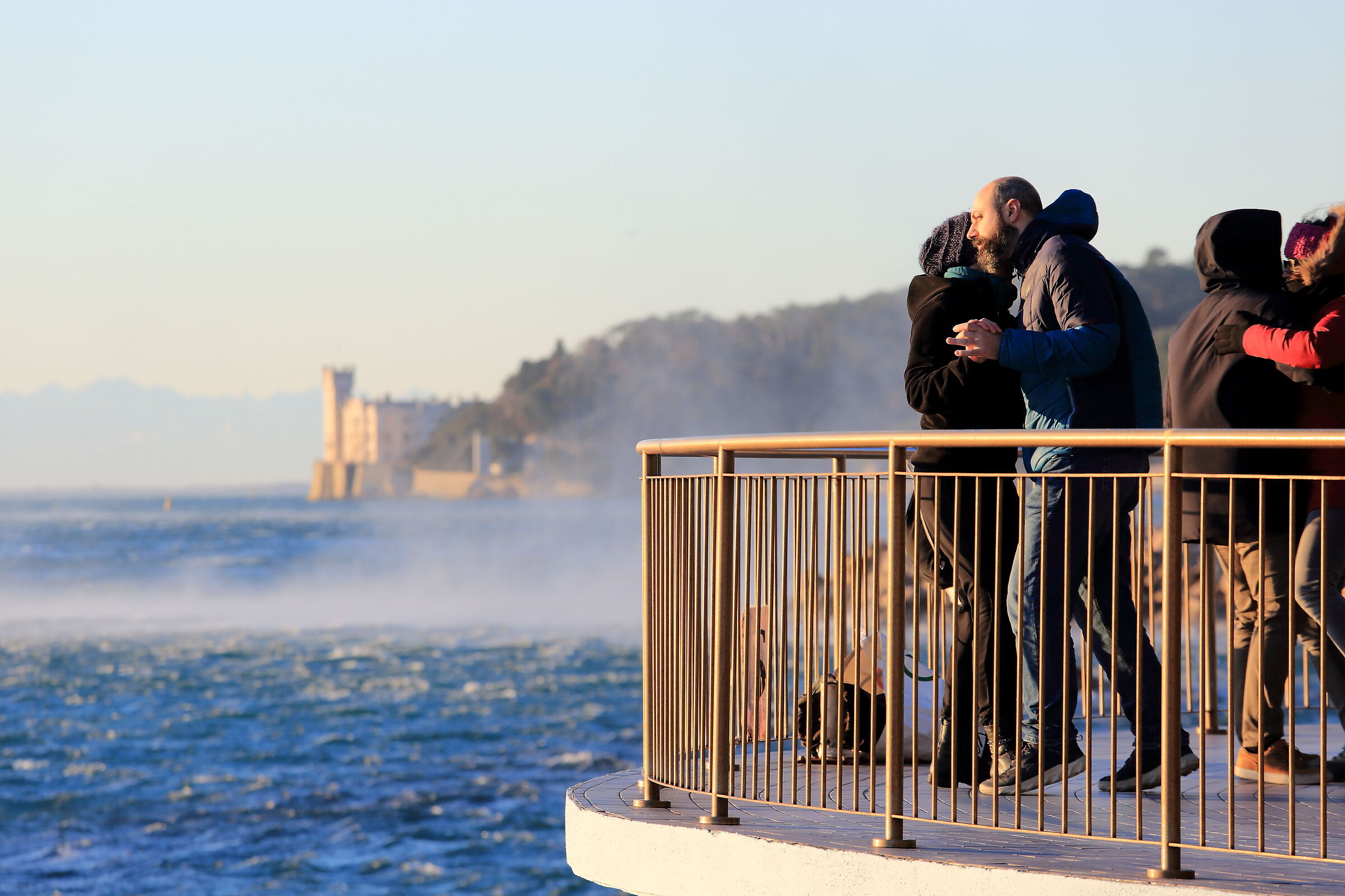 Miramare and Topolini dancers in the wind