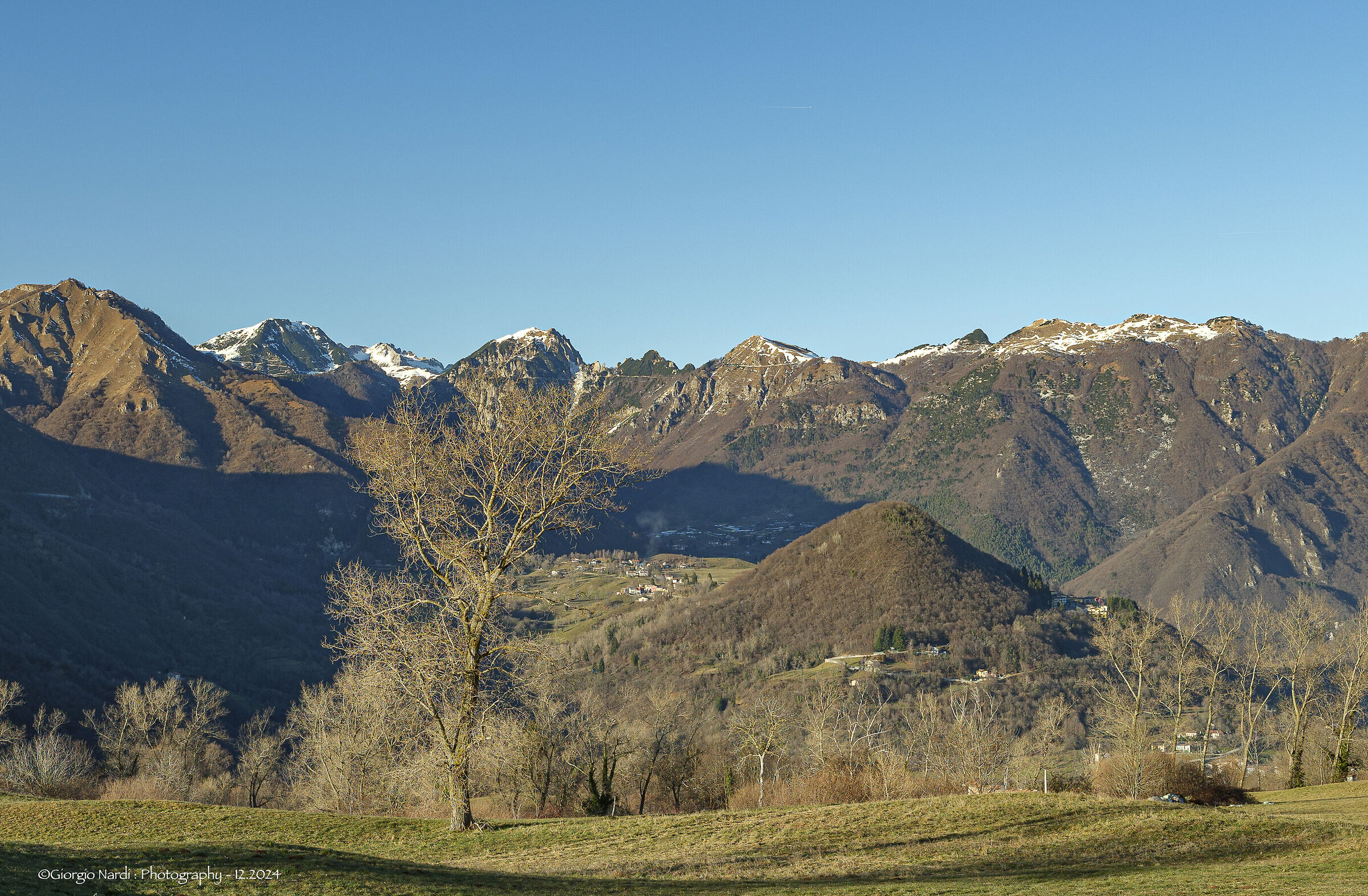 Lessinia orientale : uno sguardo verso i monti