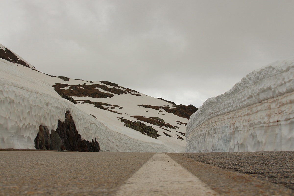 Nufenenpass 21:06:13