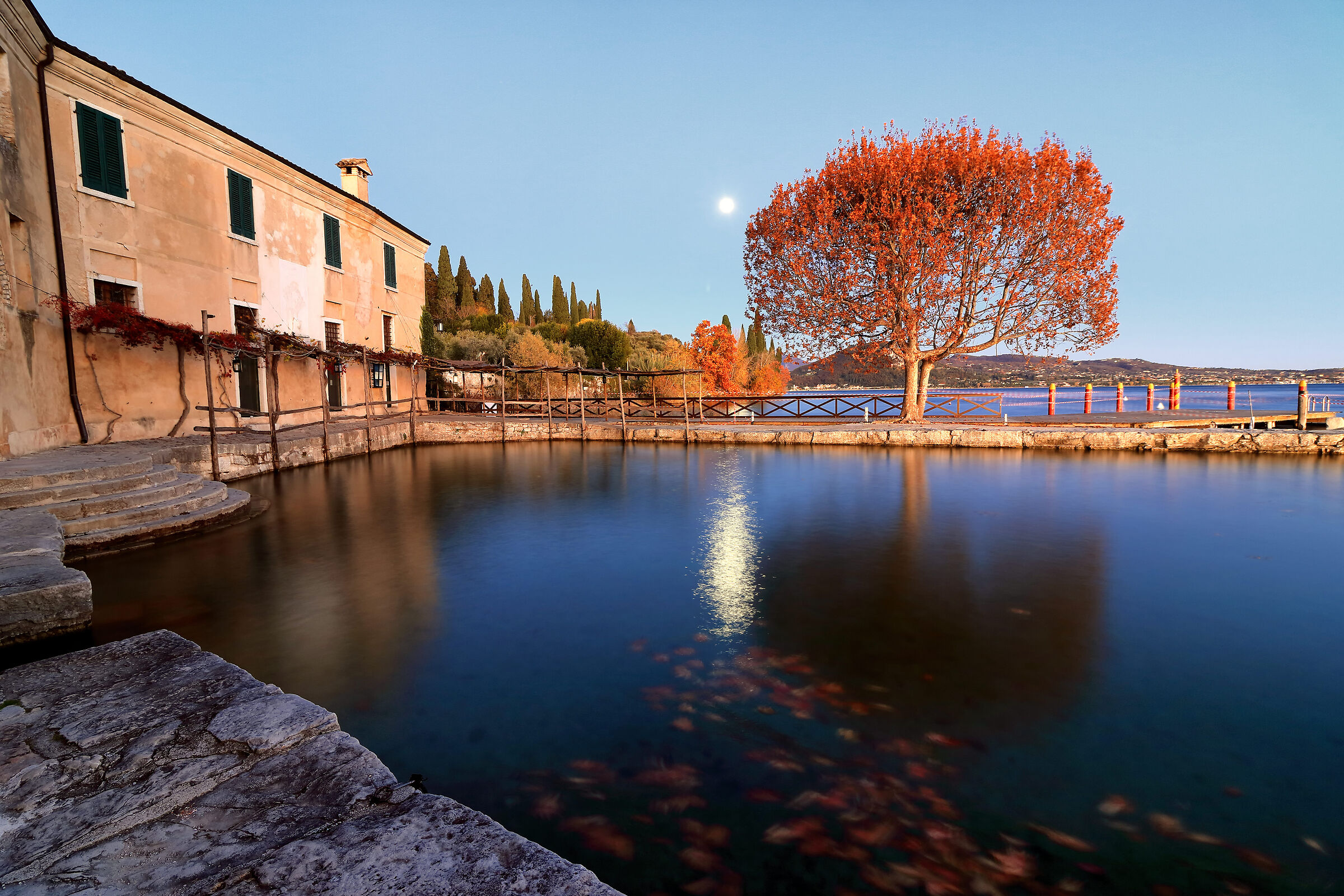Baia delle sirene (garda)