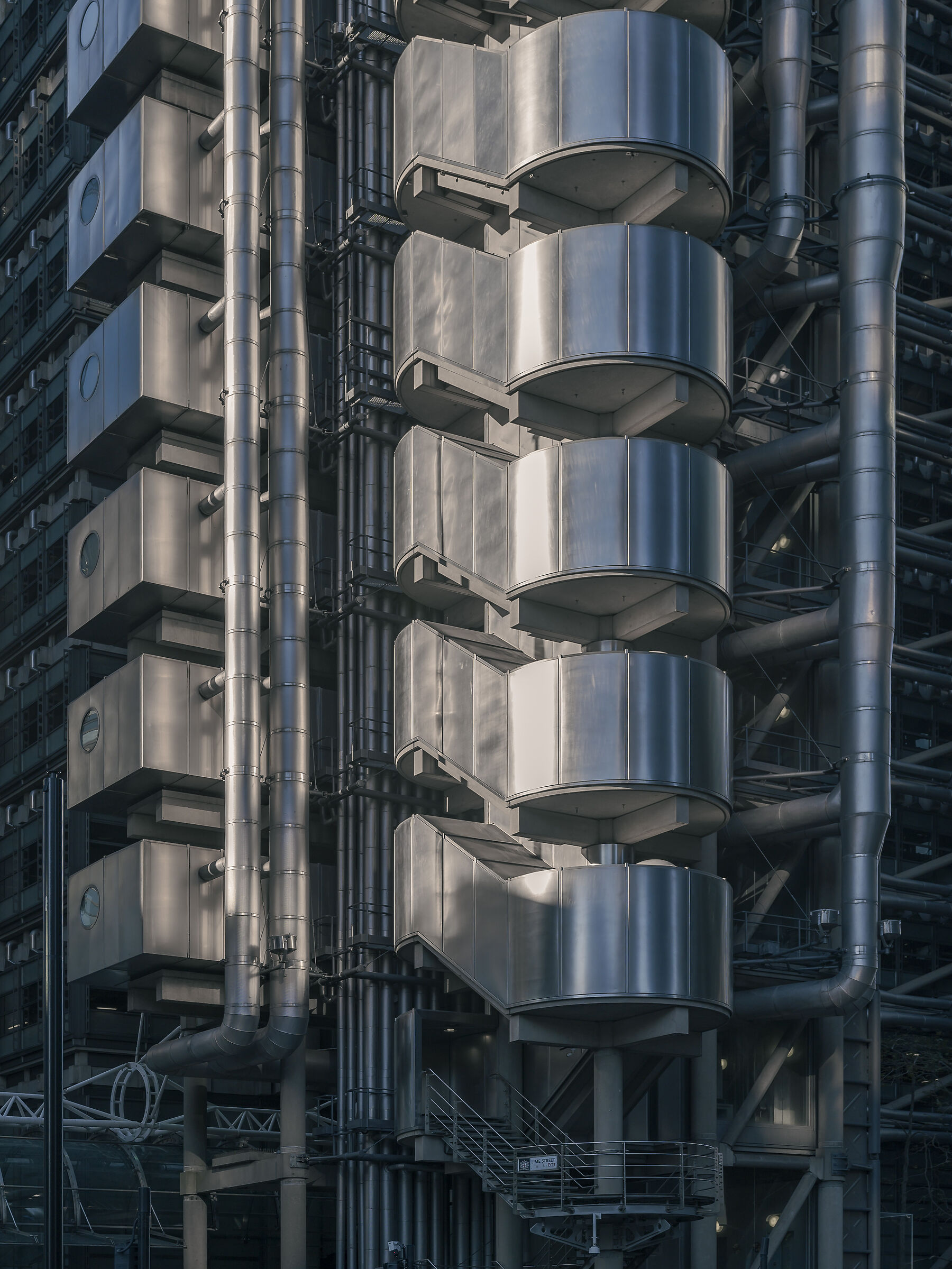 Richard Rogers . Lloyd's Building