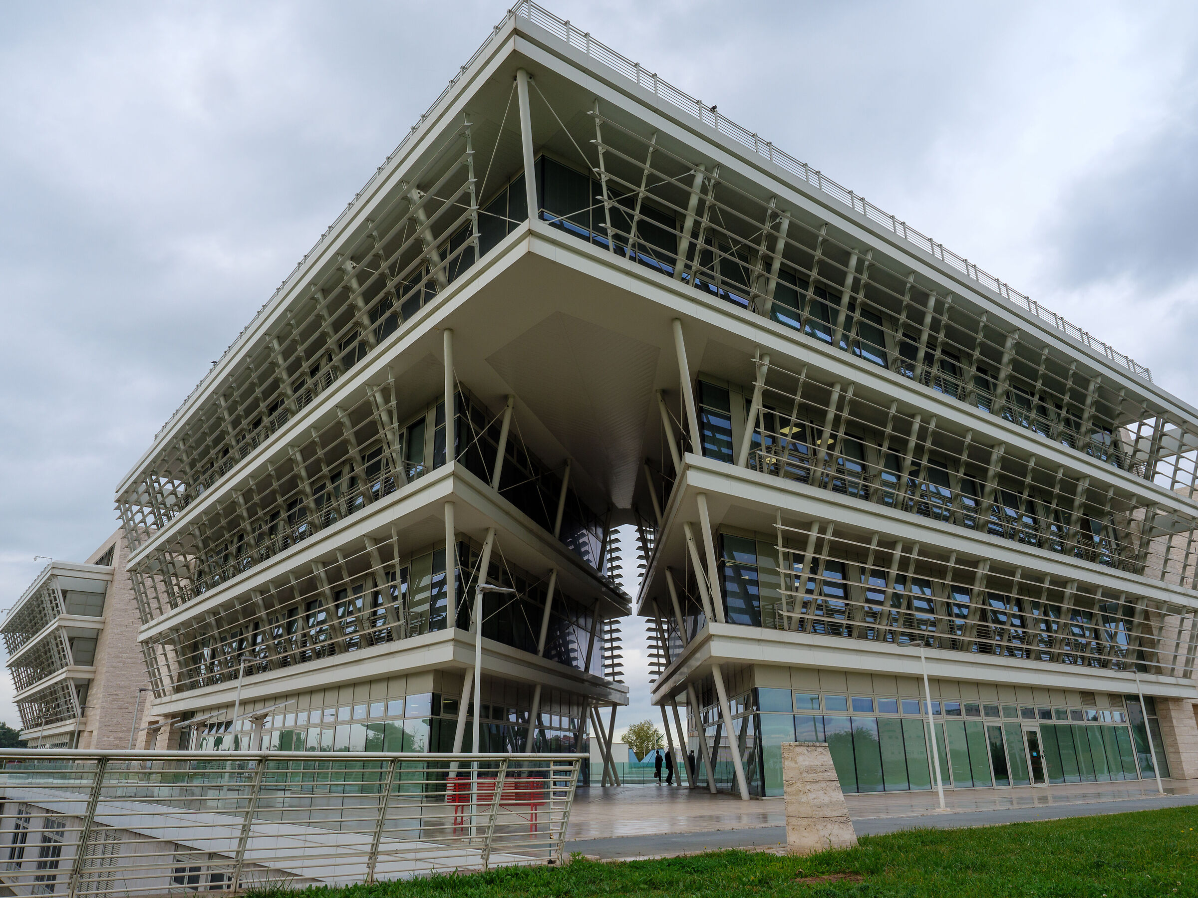 University of Rome Tor Vergata (ii)