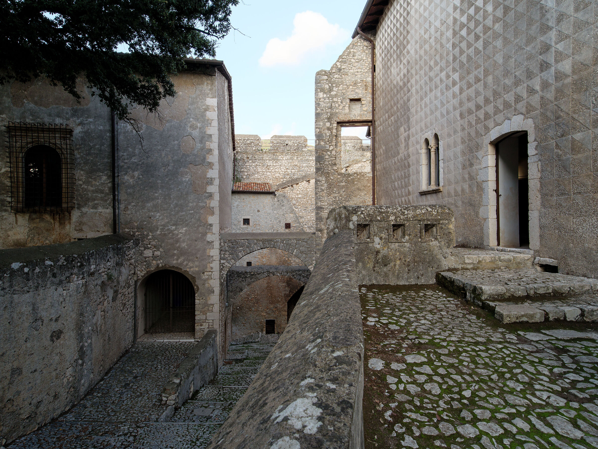 Castello Caietani a Sermoneta (iv)
