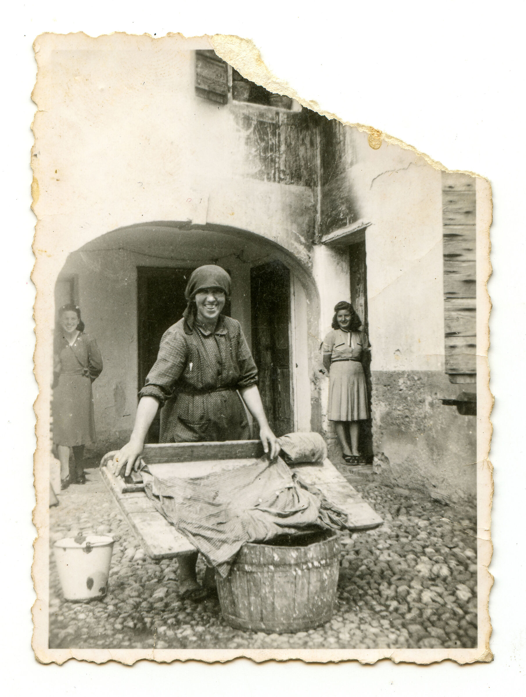 Radici: Friuli_il cortile