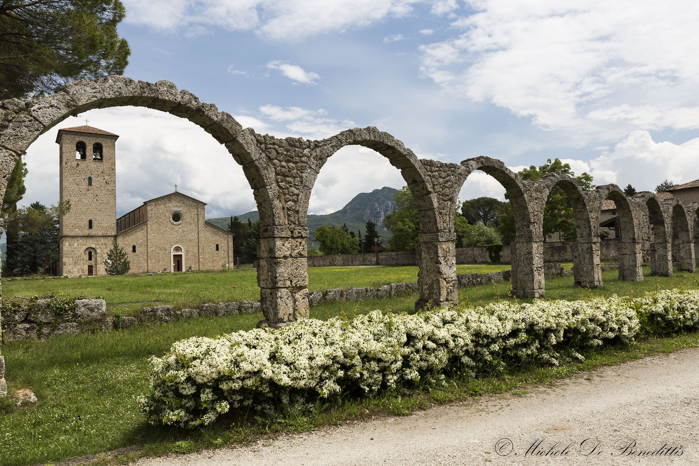 Abbazia di San Vincenzo al Volturno (is)