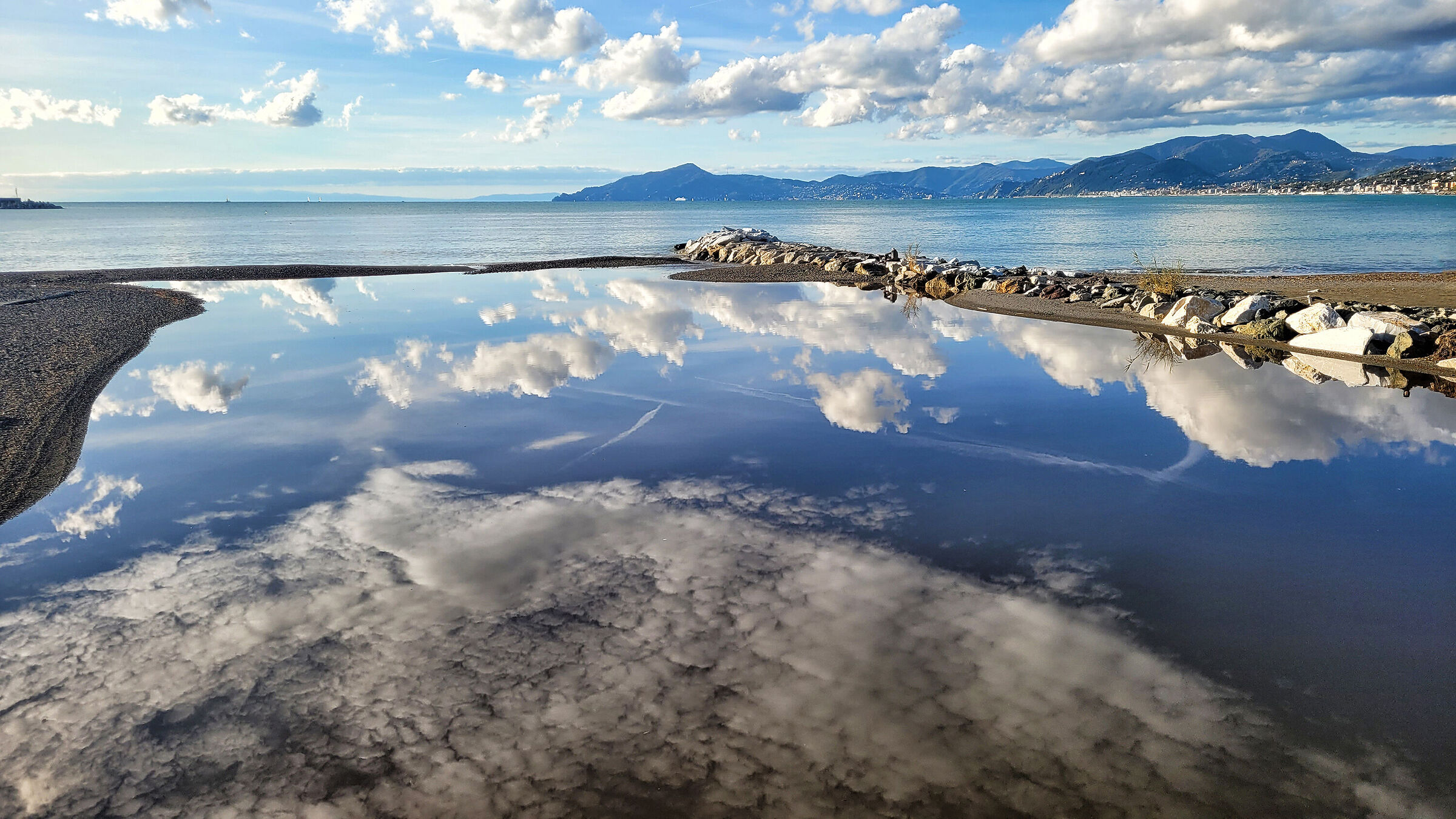 Reflections at the mouth