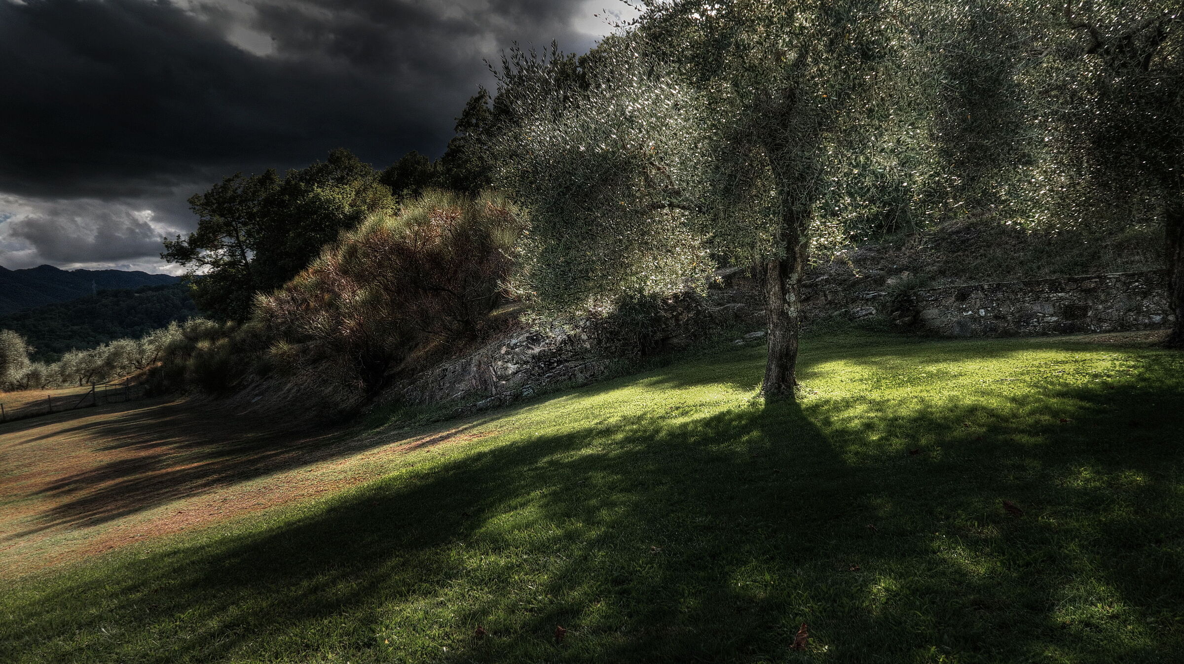 Lunigiana between light and dark...