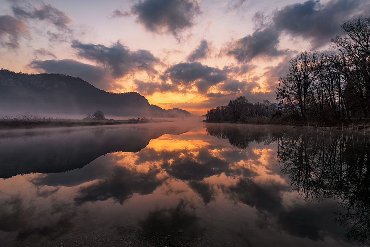 ..: The first dawn :..