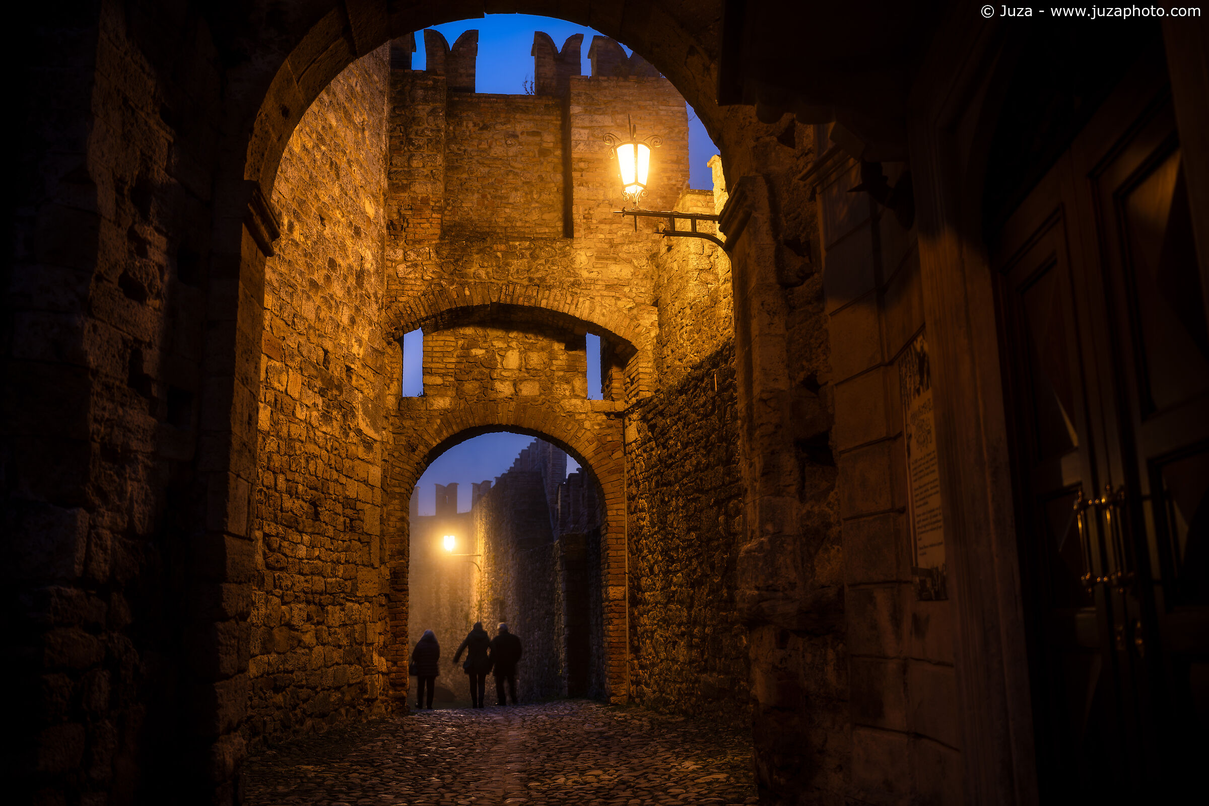 Passeggiando per Vigoleno
