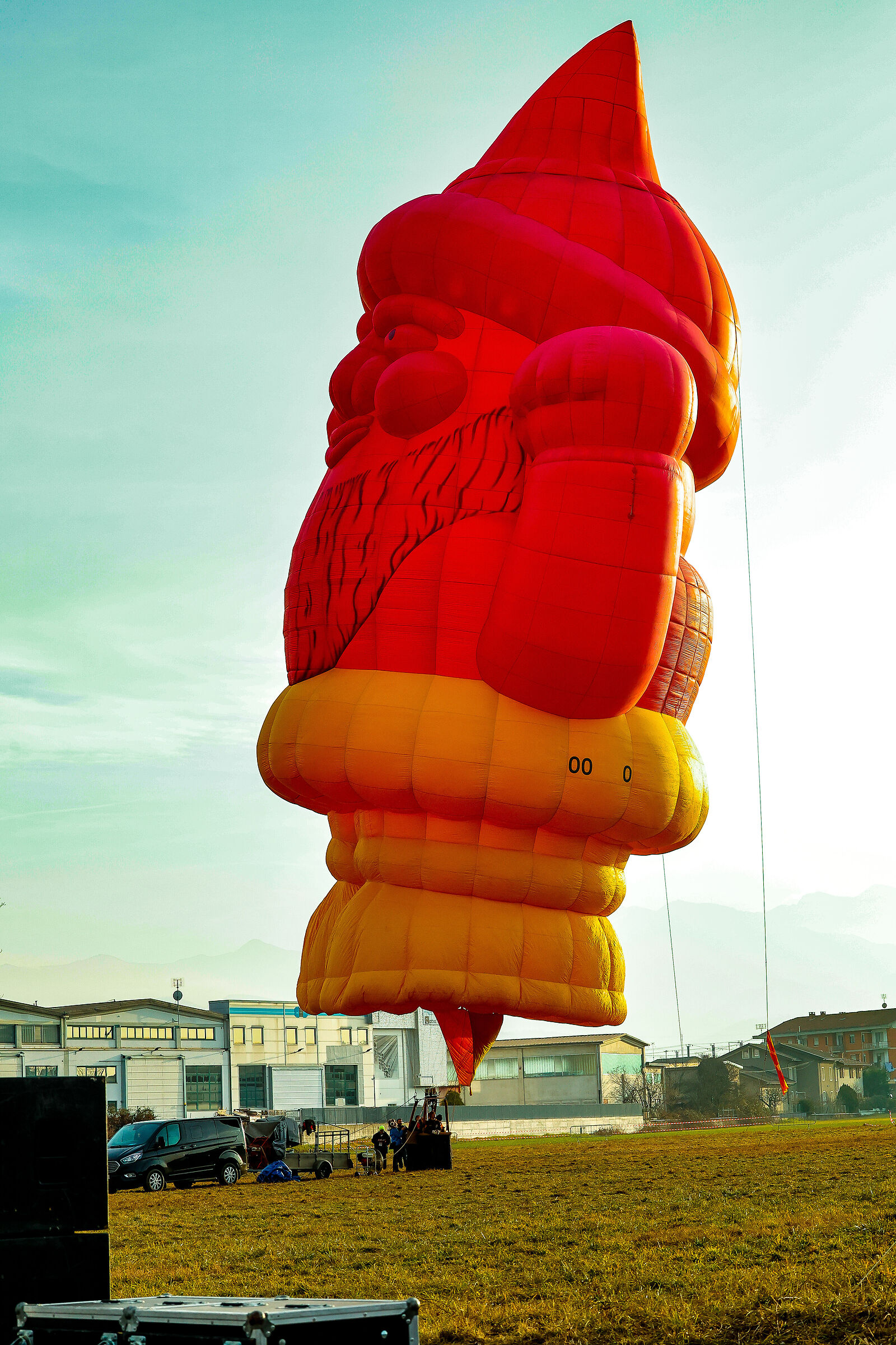 Dwarf but not too much