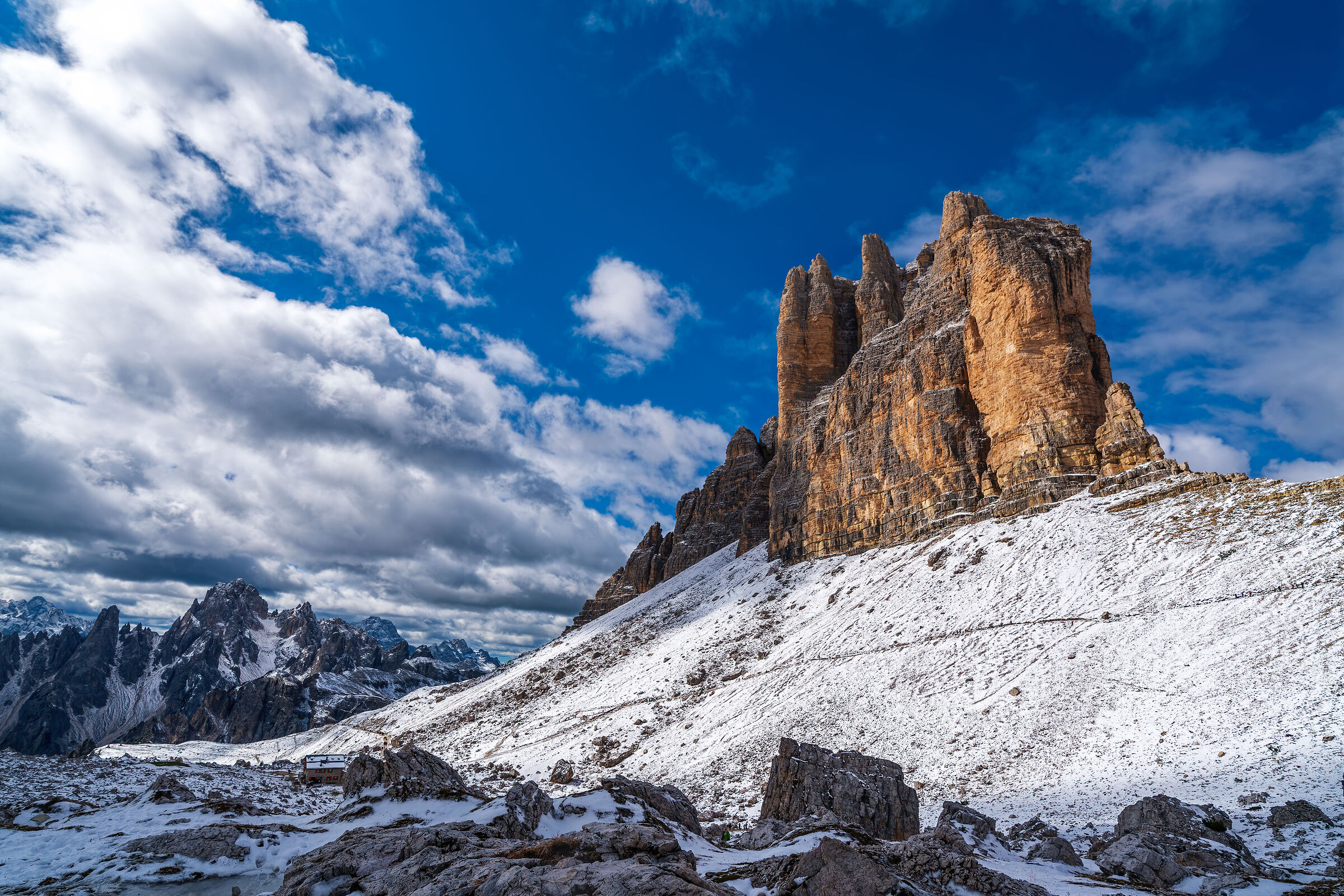 Three Peaks of Lavaredo path towards Forcella Lavaredo