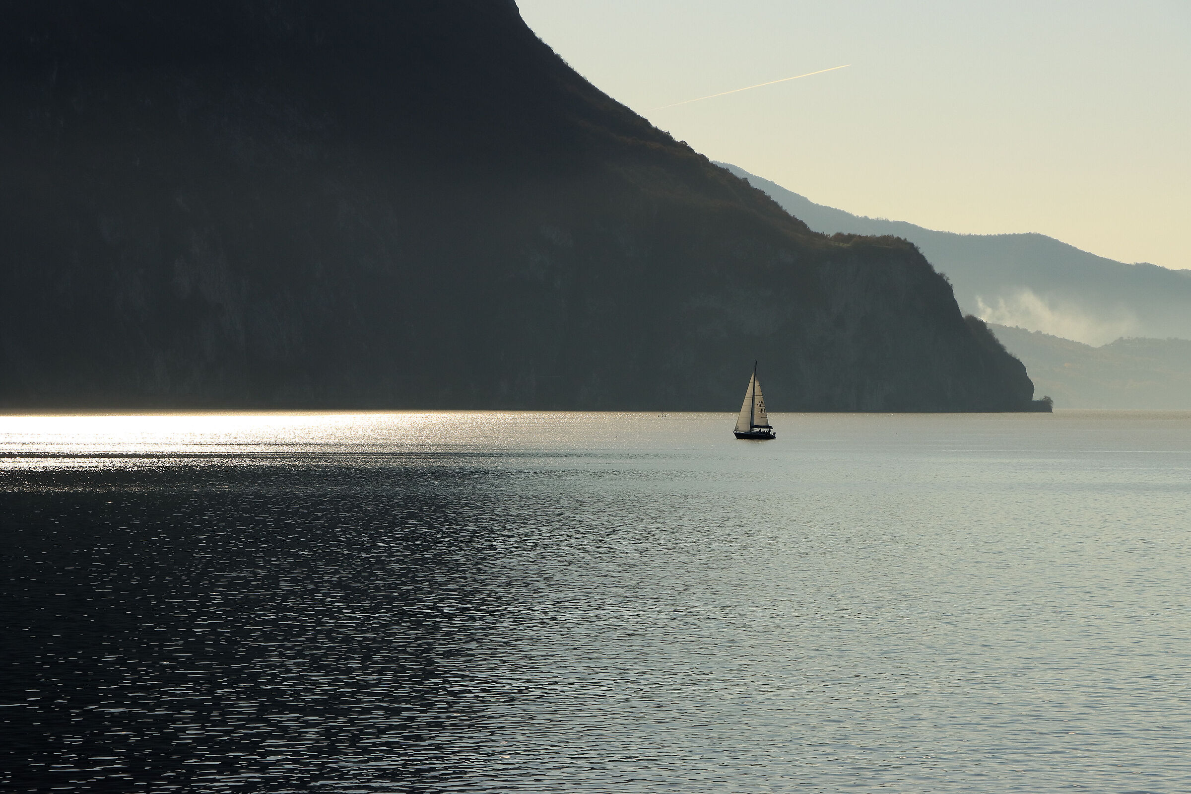 Lake Iseo in winter