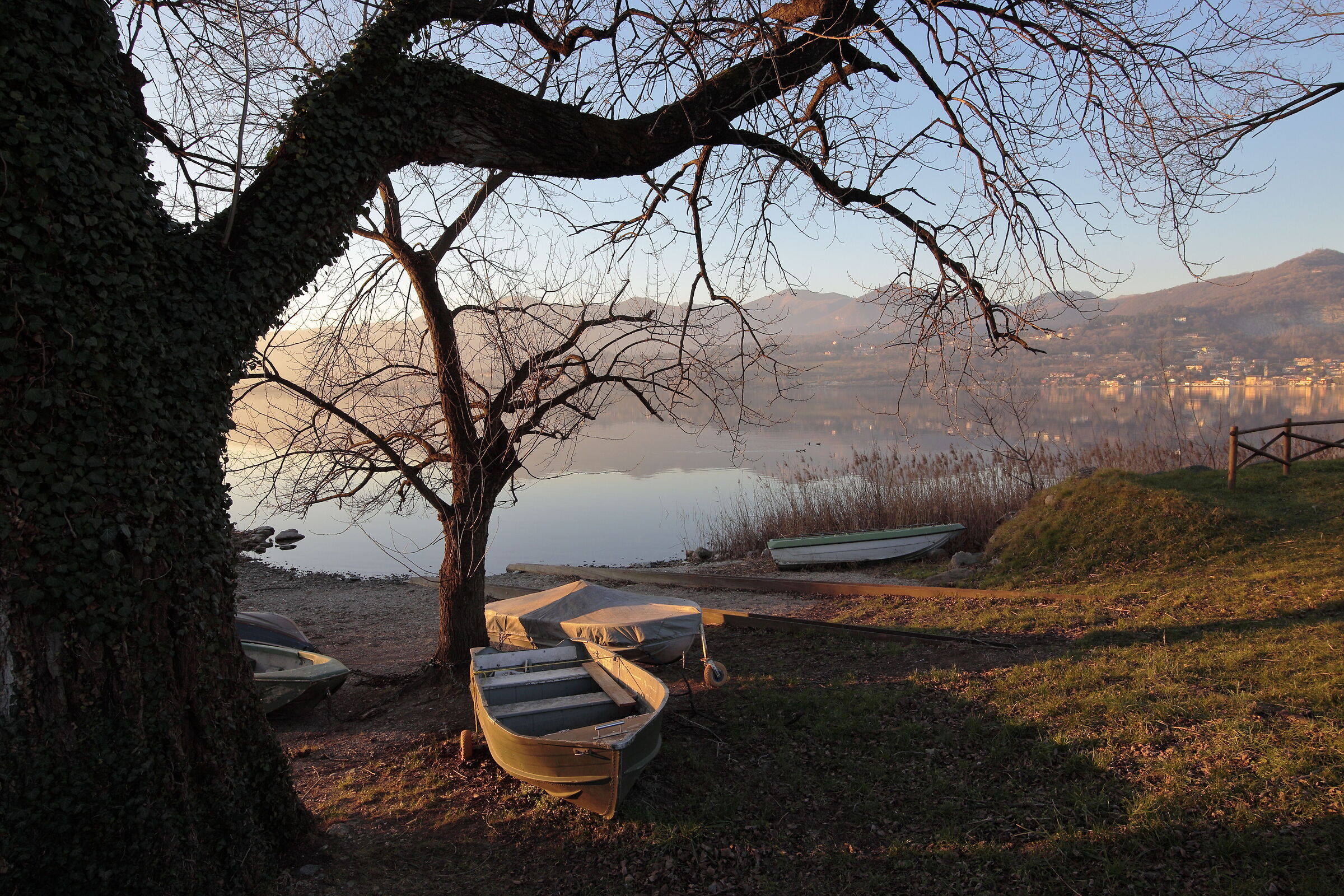 Lake Pusiano