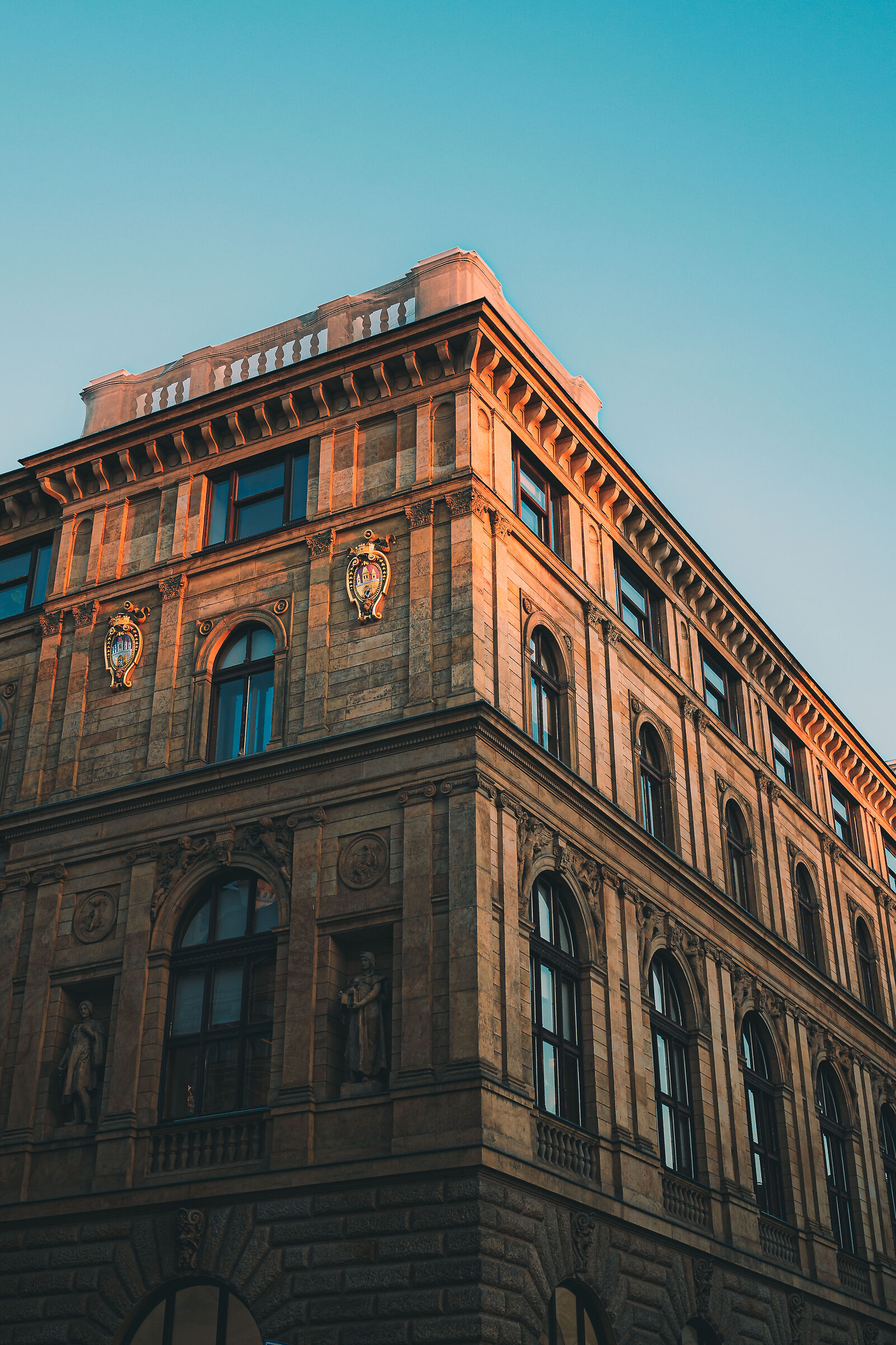 More buildings, more light shows!