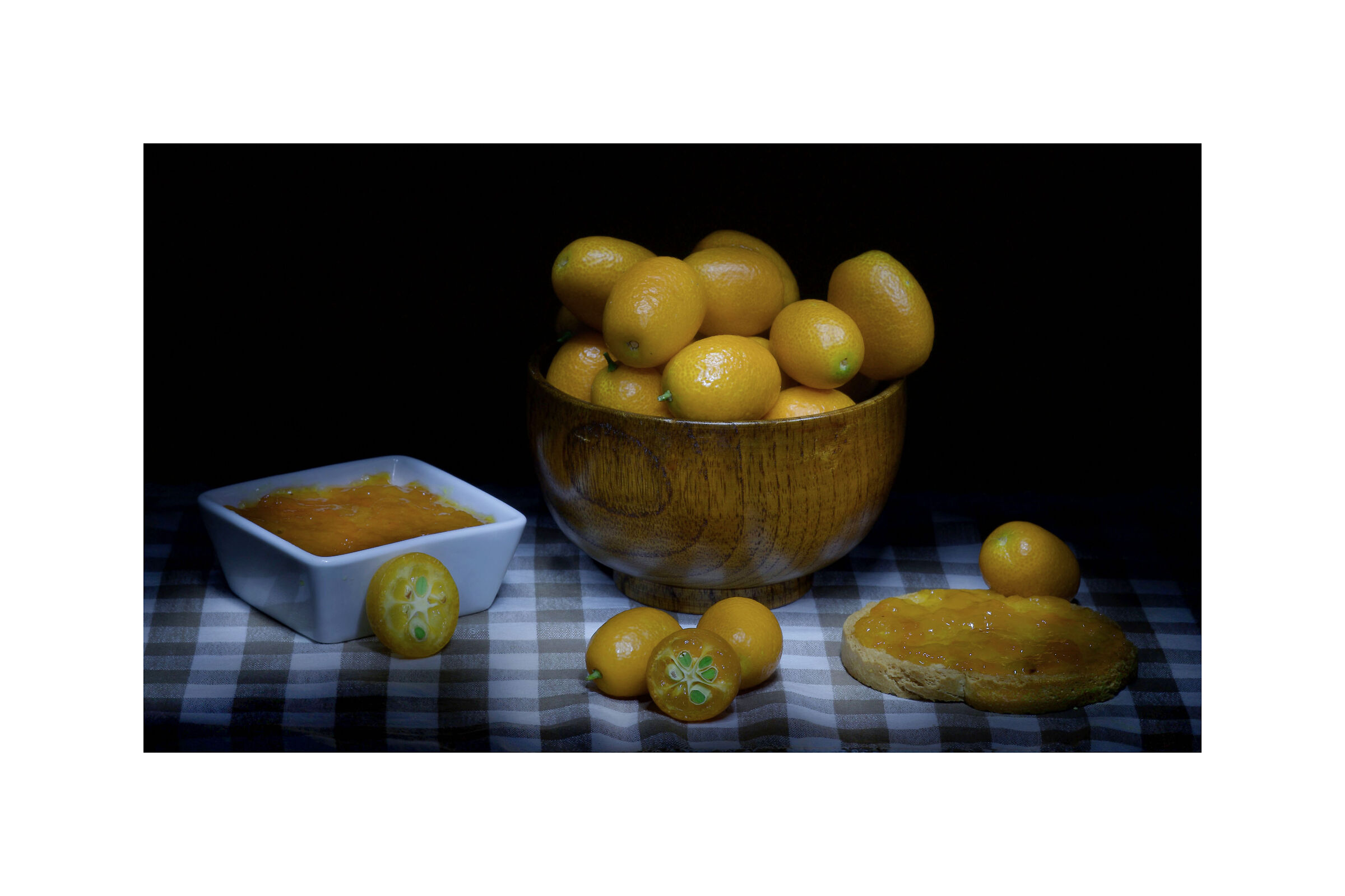 Jam from KUMQUATs known as Chinese mandarins