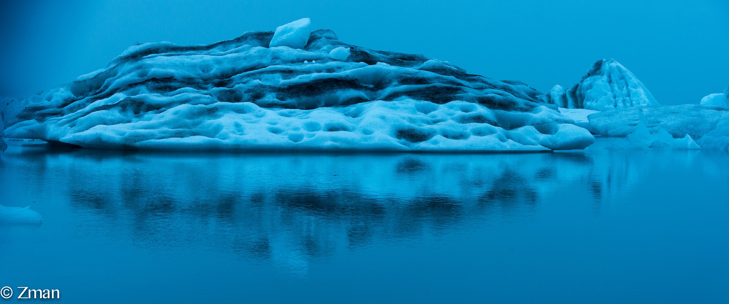 Floating Ghiacciaio al mare