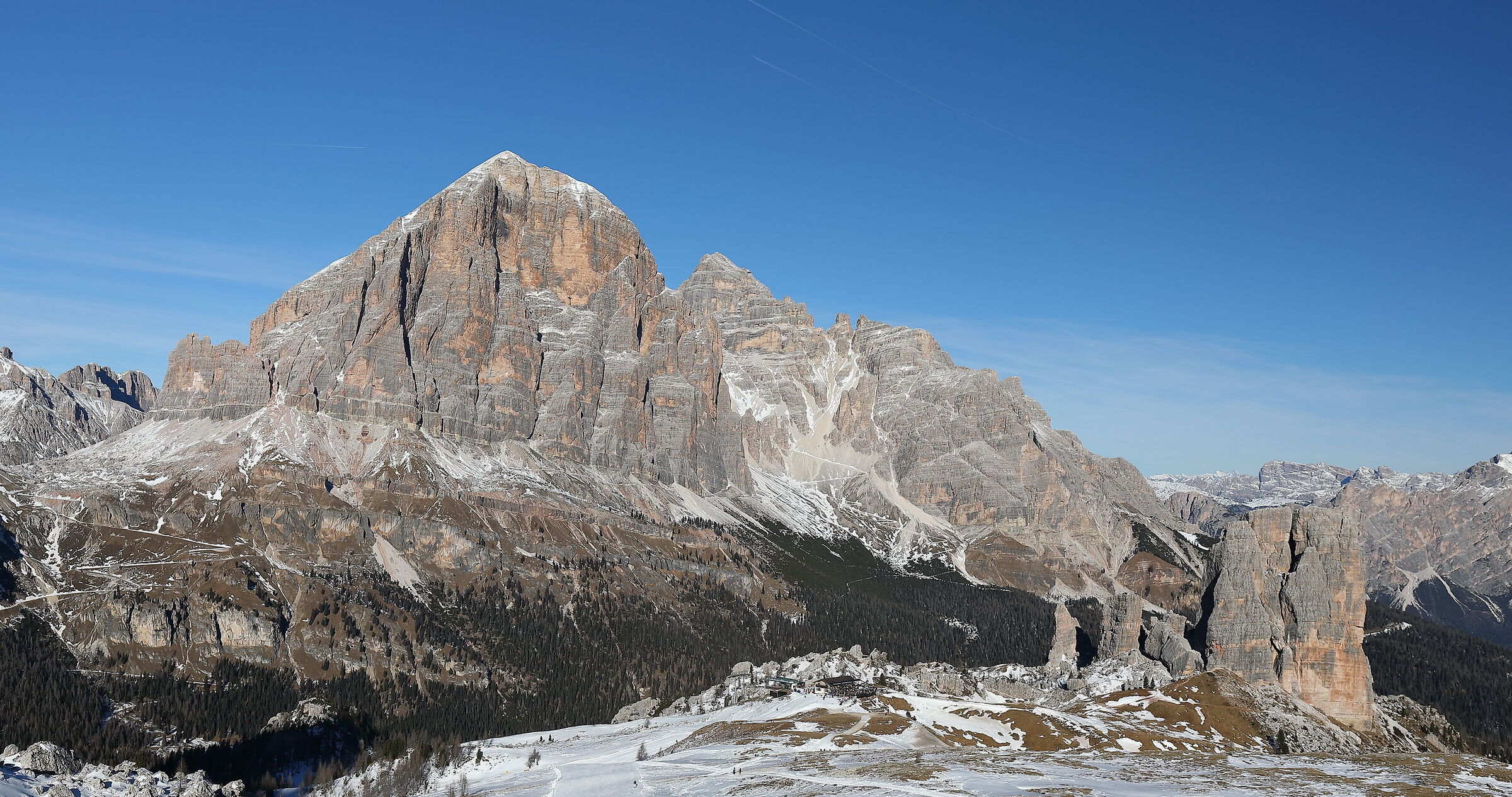 01/01/2025 - From the Col dei Bos fork to the 5 Torri