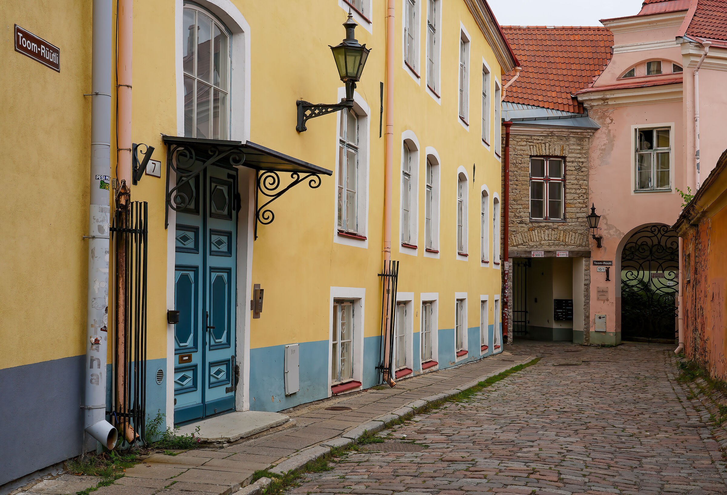 Toom-Ruutli Alley - Tallinn