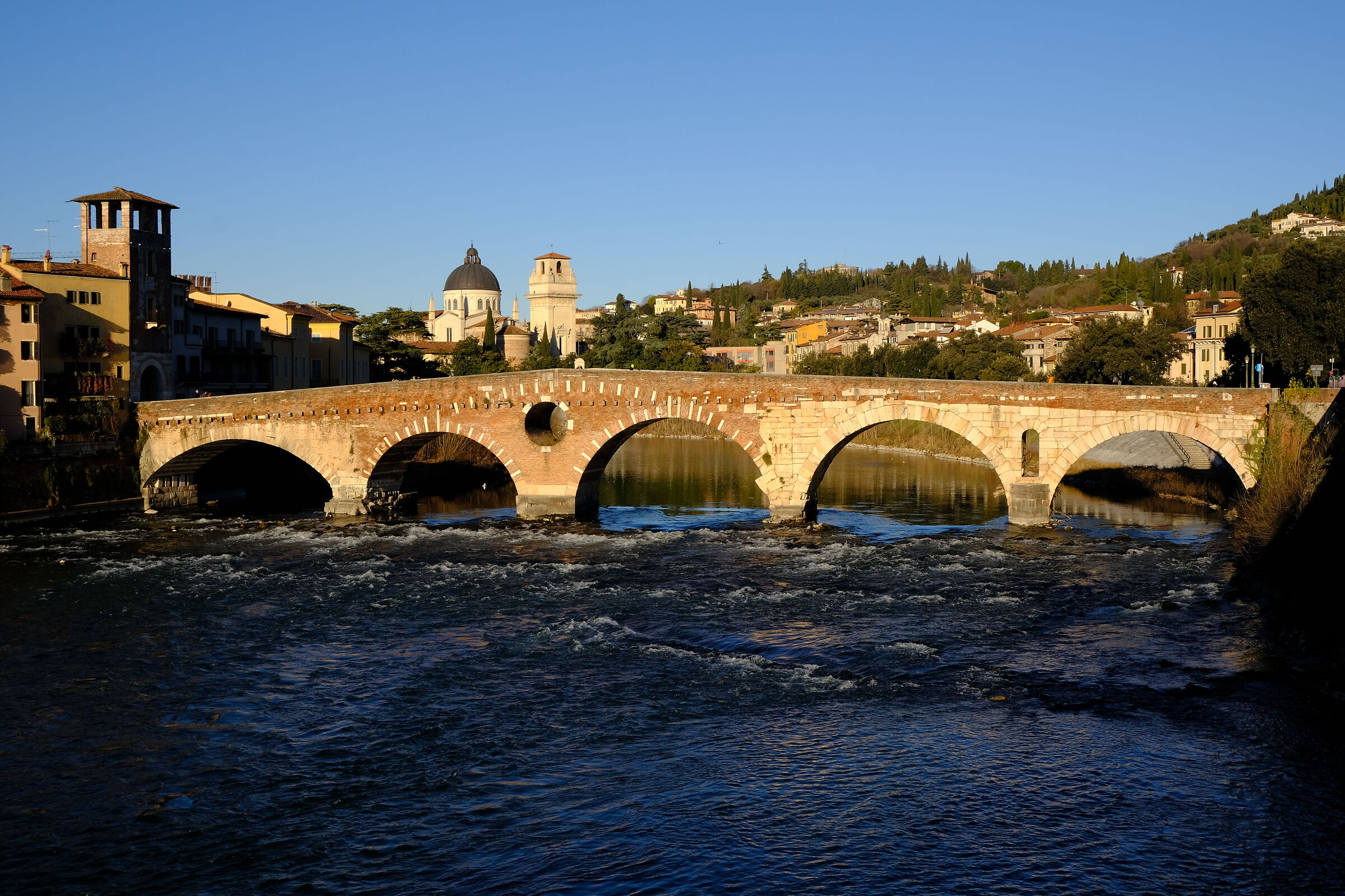 Ponte Pietra Verona.