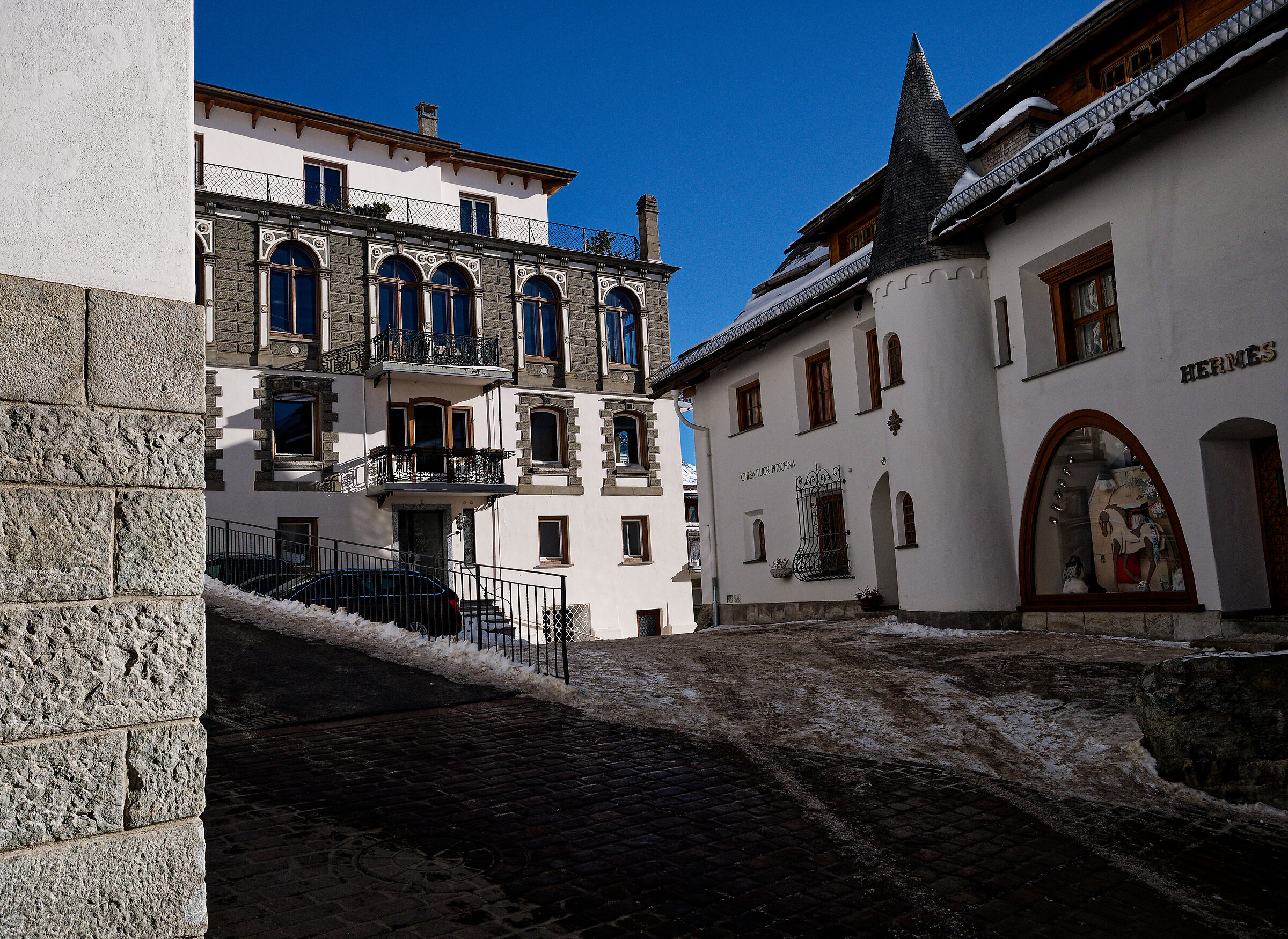 walkin in st.moritz 3