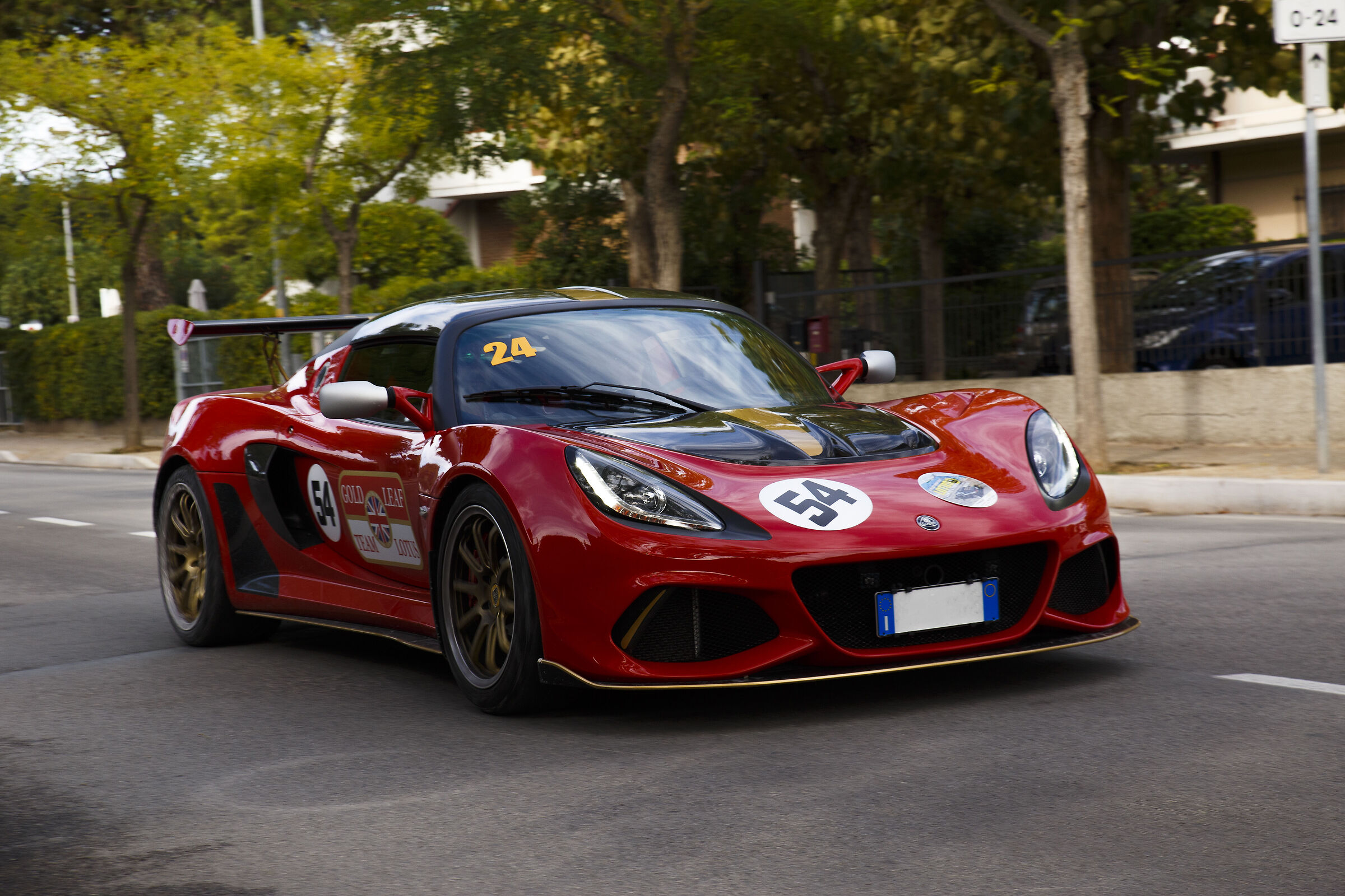 Lotus exige v6