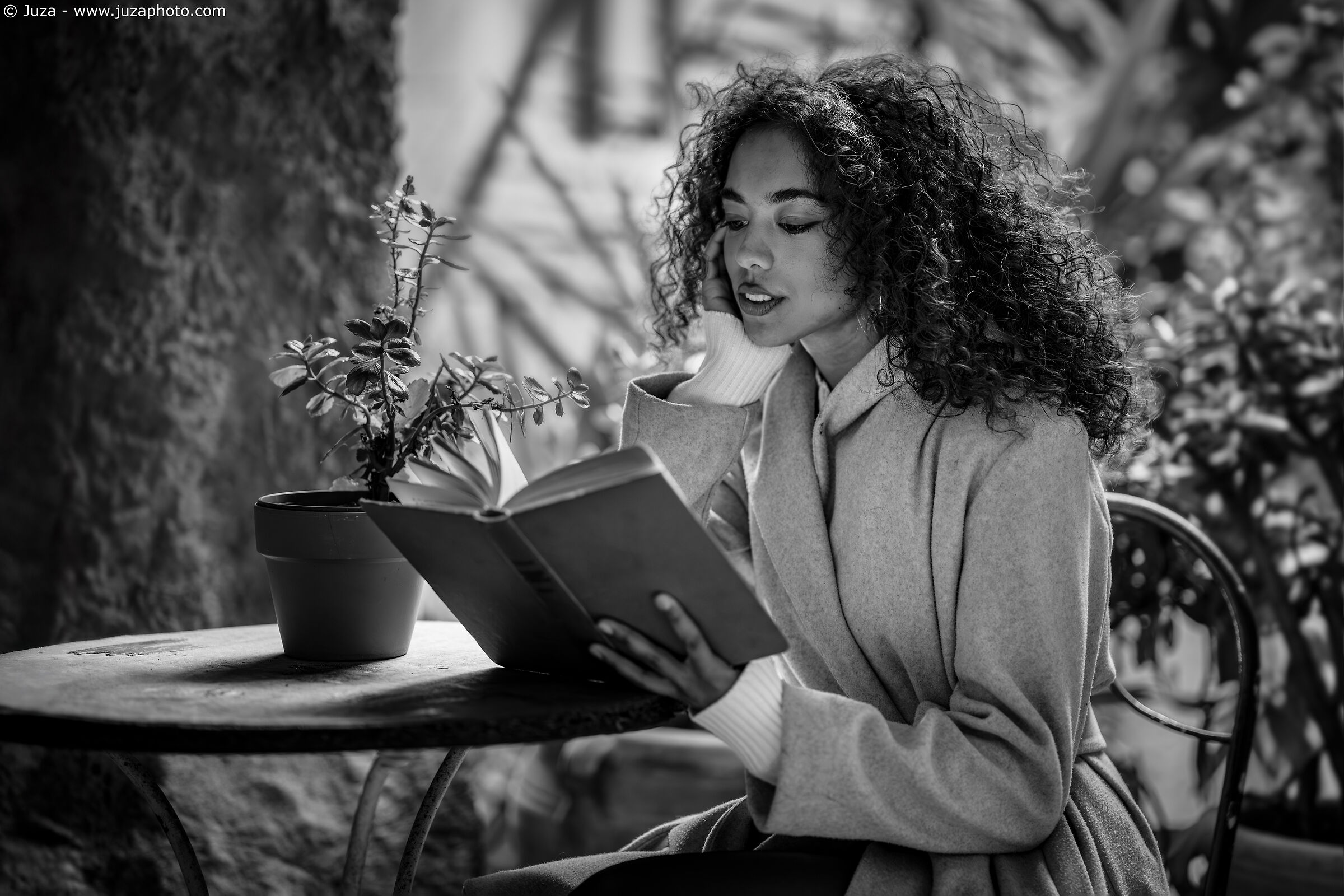 Miriam Nan - Bianco e nero a Verezzi