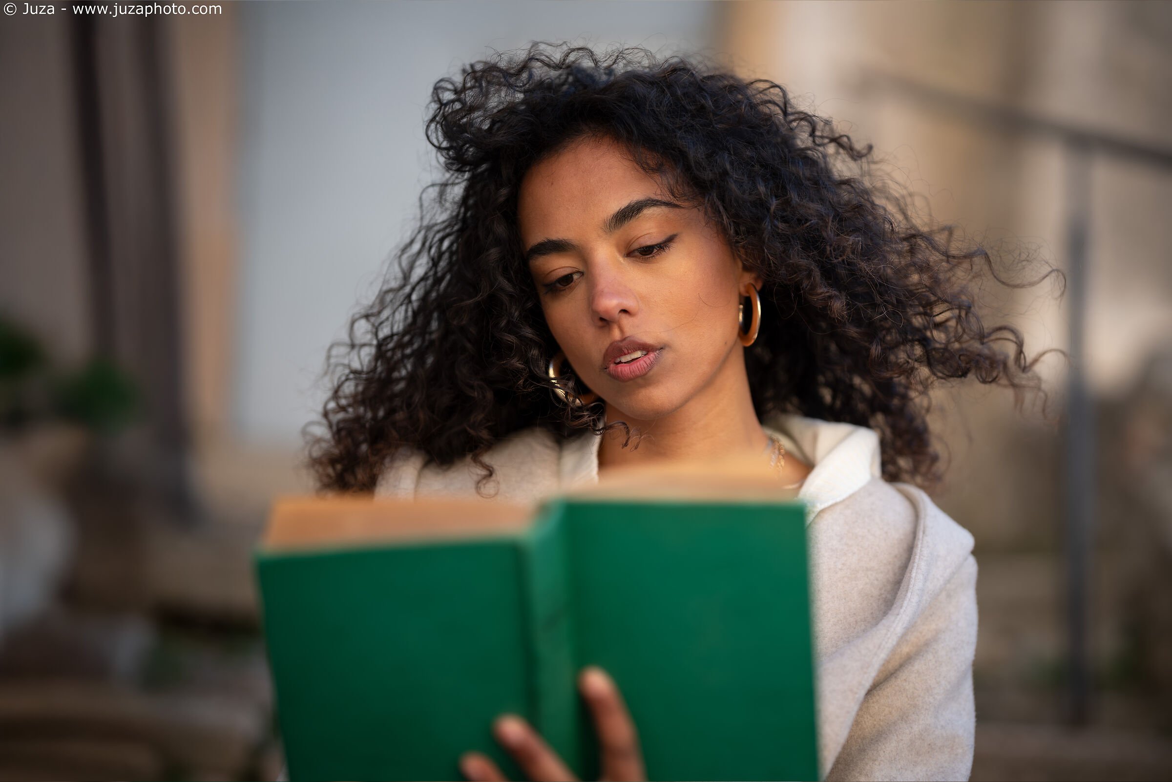 Miriam Nan - Lettura, Verezzi