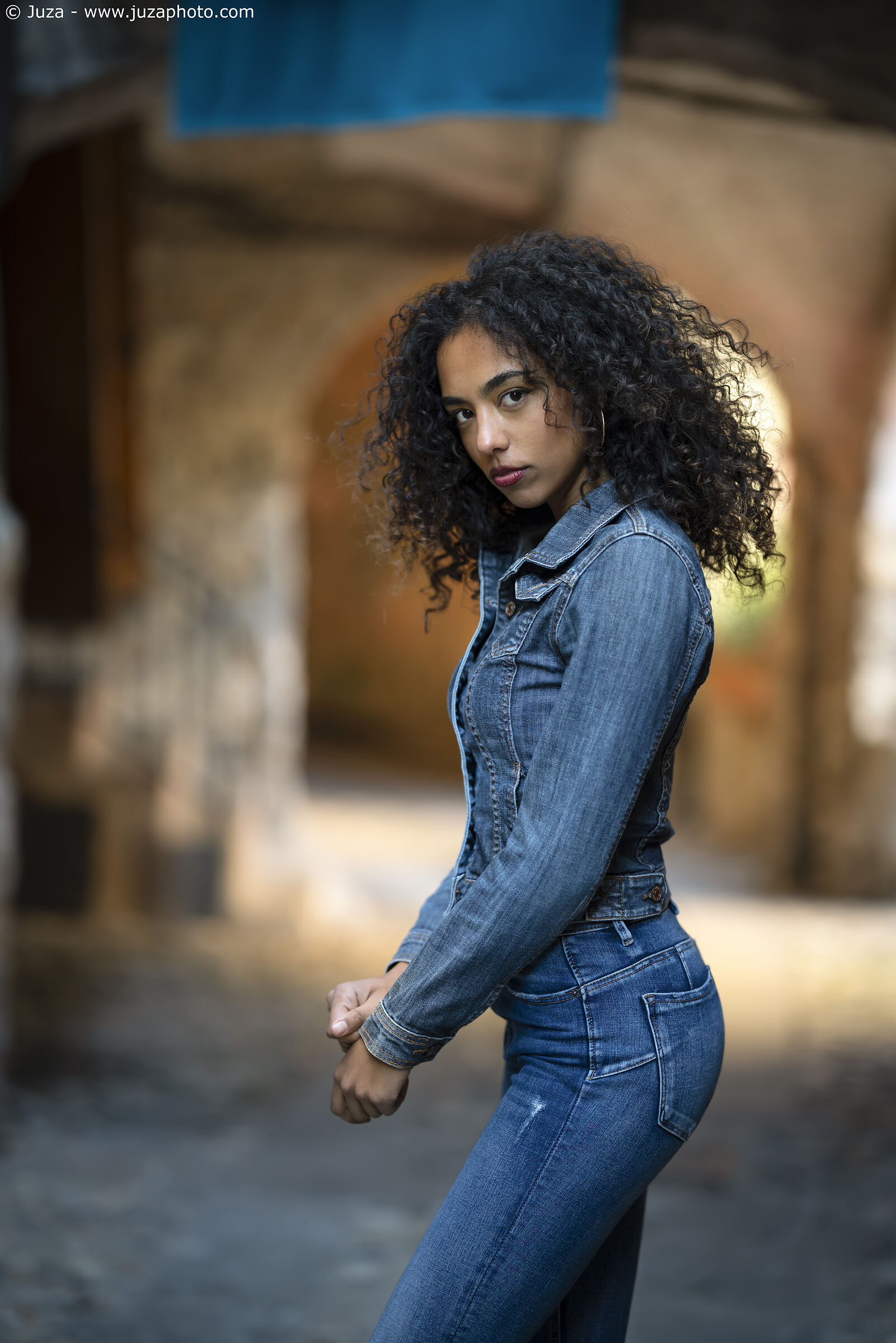 Miriam Nan - L'abito in denim