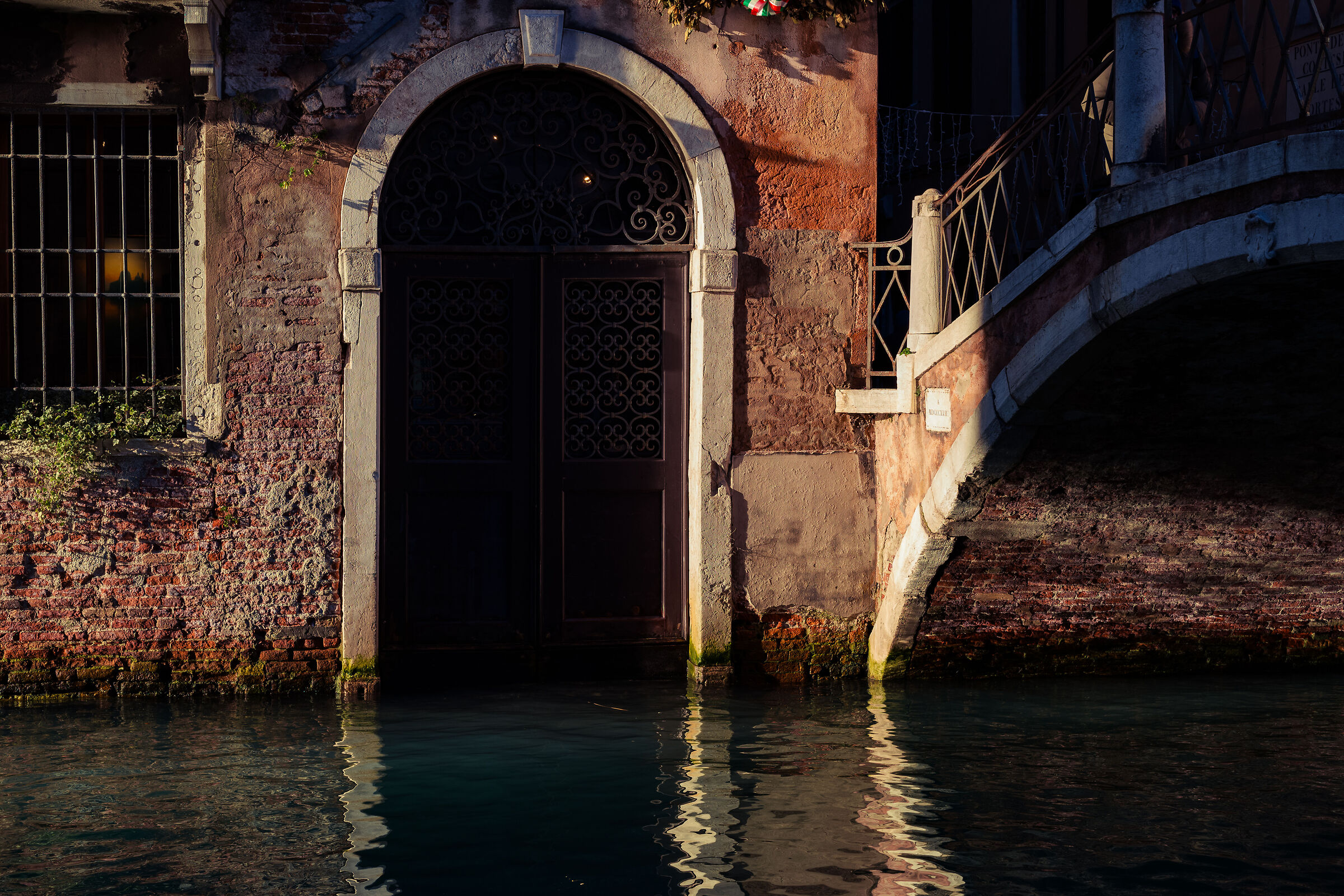 Gates and bridges