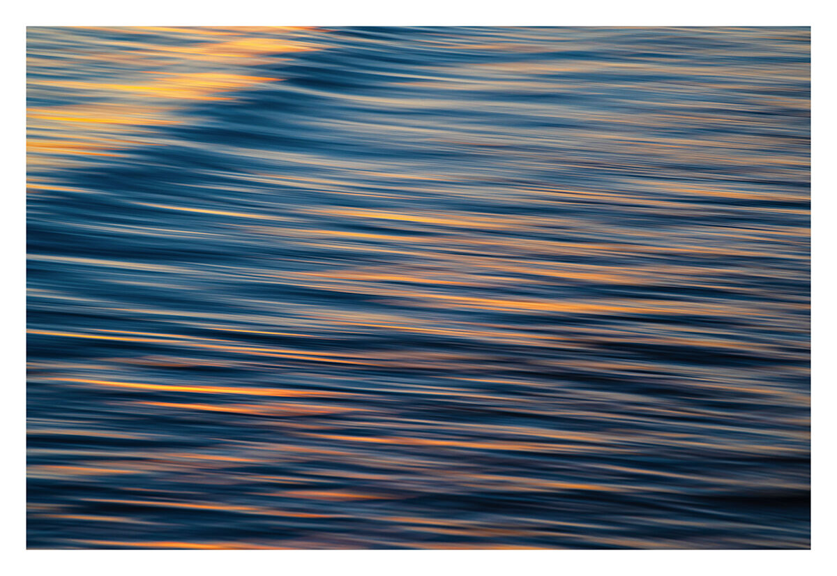 Brushstrokes of the sea