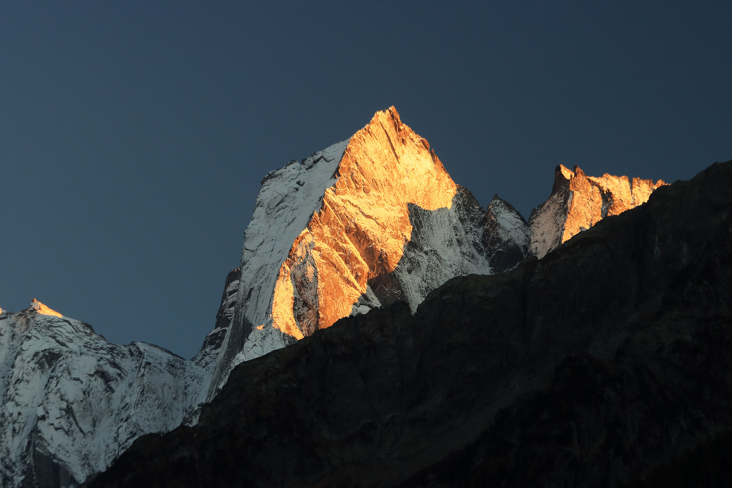 purity of lines -Shovel-