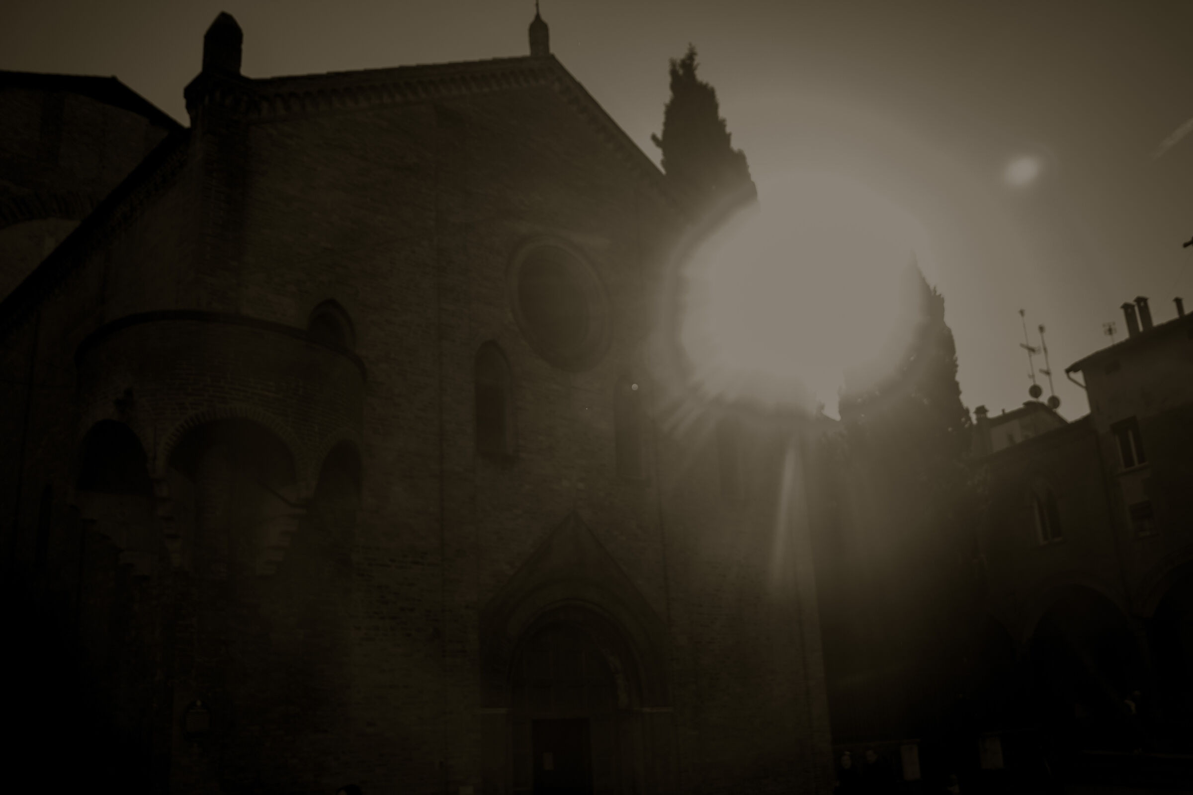 Piazza delle sette chiese-Bologna