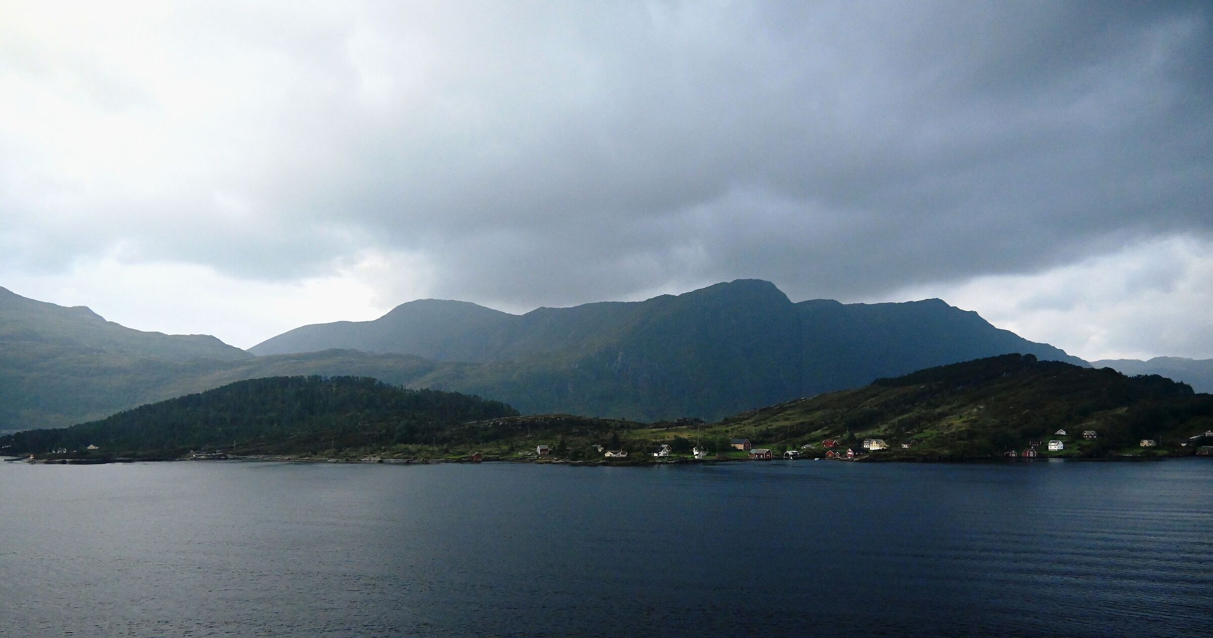Norwegian Sea Towards Nordfjordeid