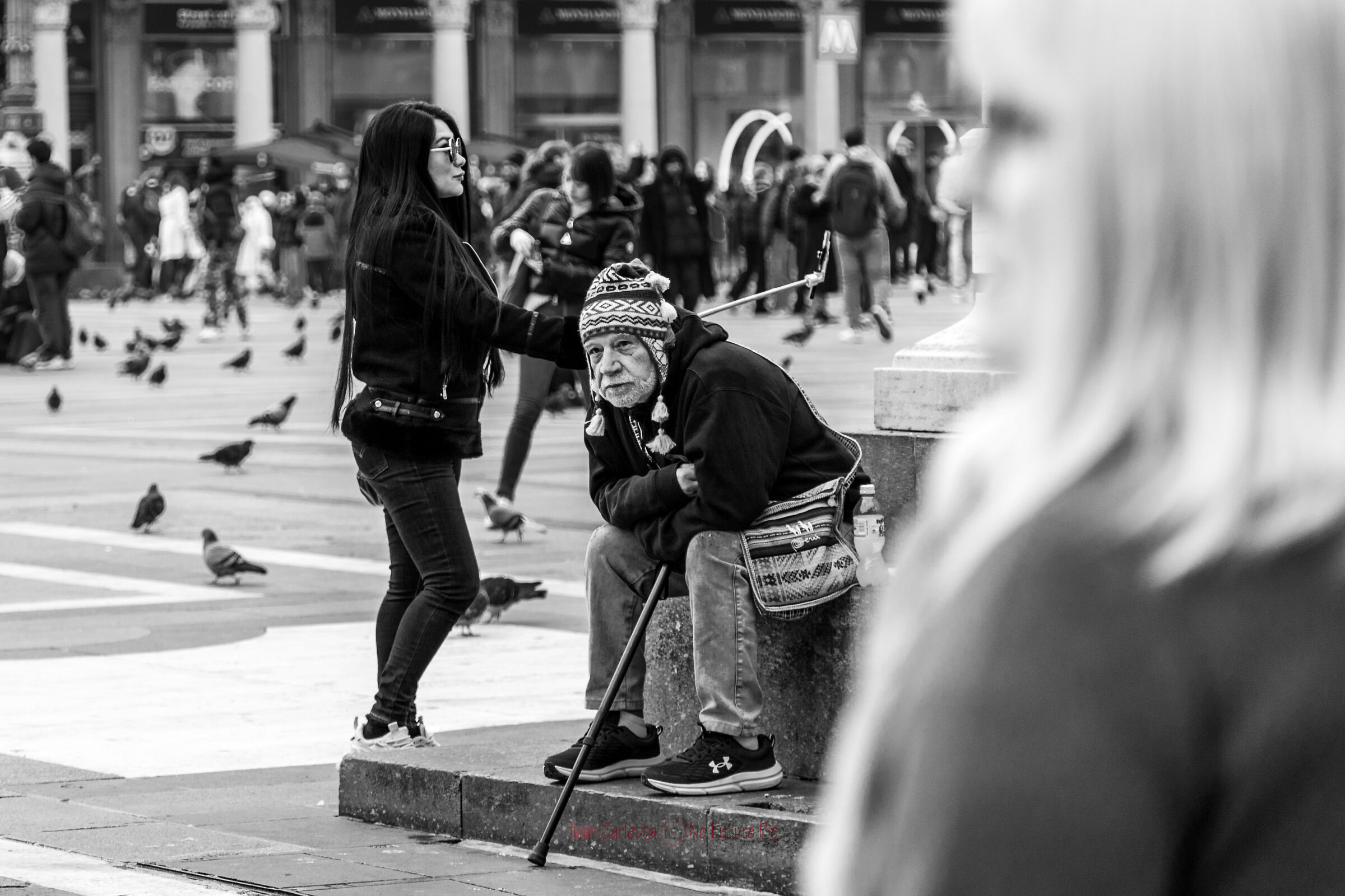 il vecchio e la giovane selfie
