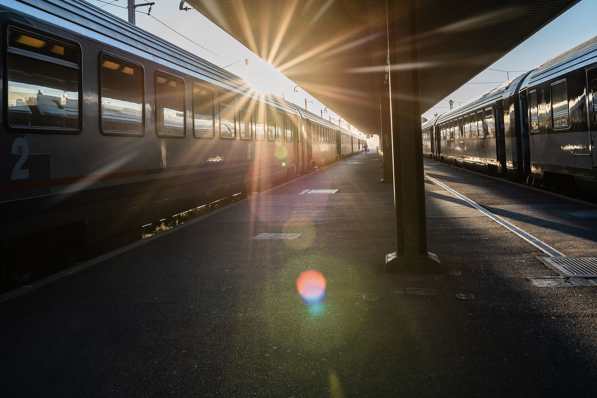 Luce del mattino in stazione