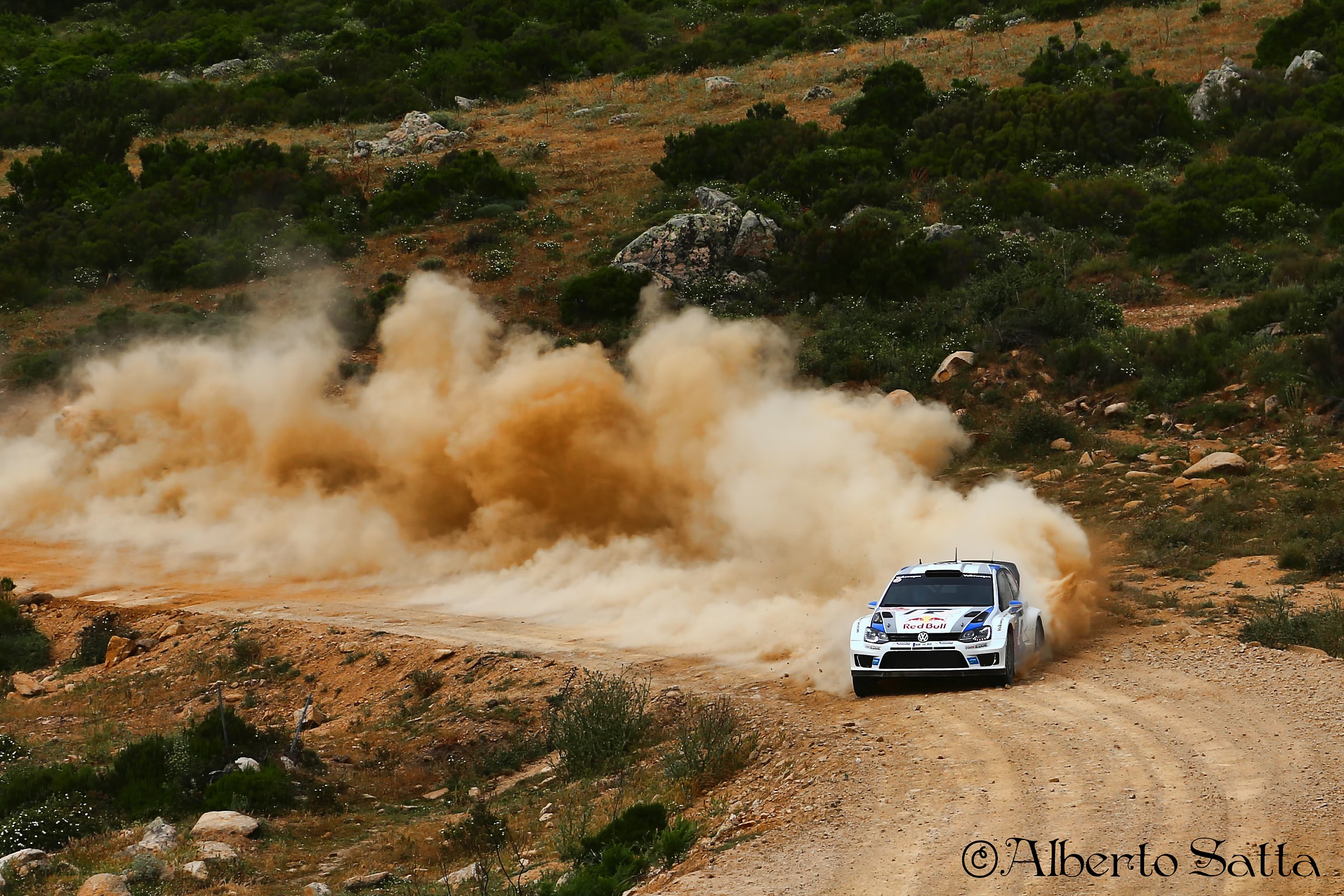 Ogier Ingrassia 1 - Rally Sardinia 2013