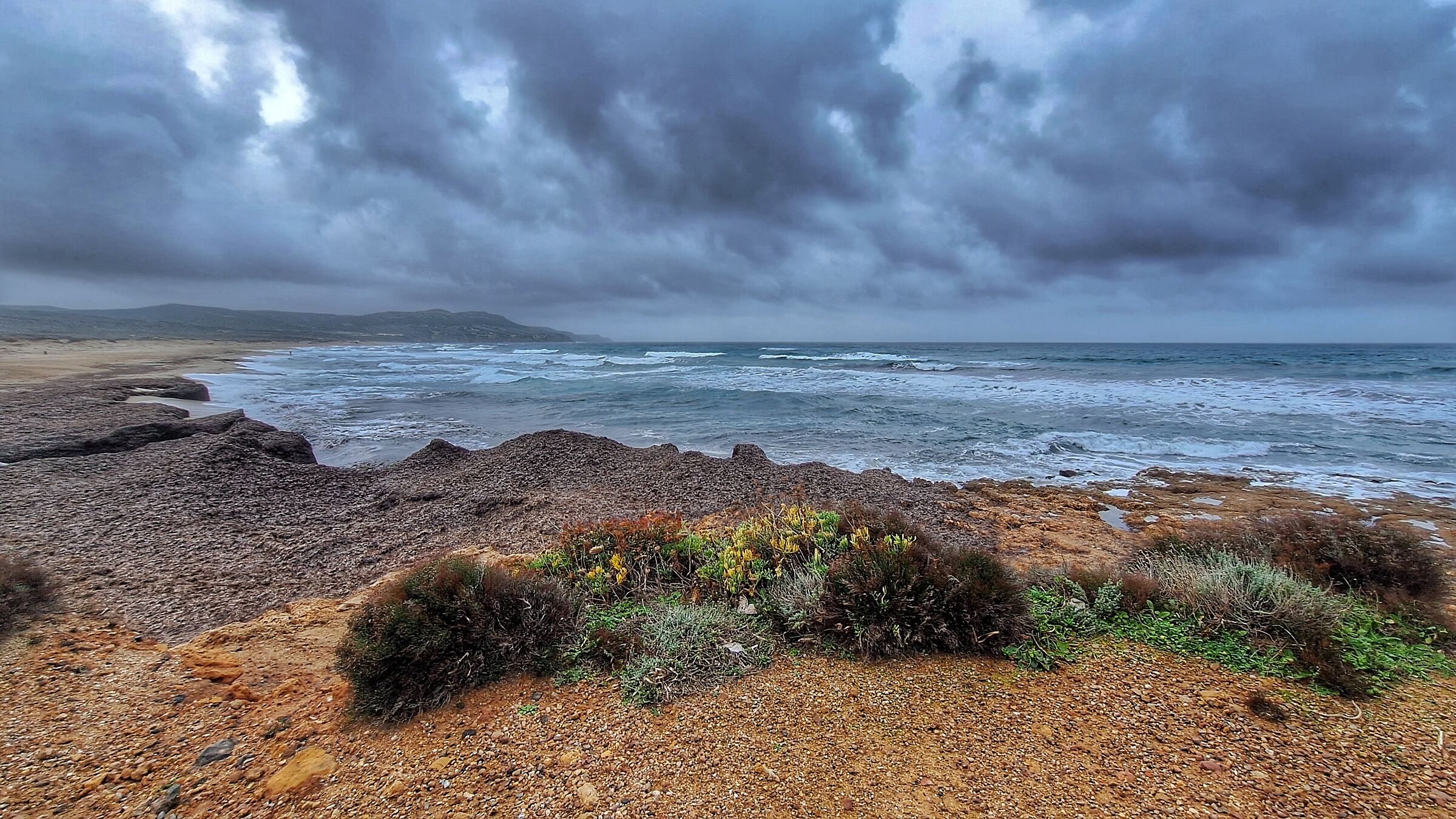 i colori del mare  e del litorale in inverno